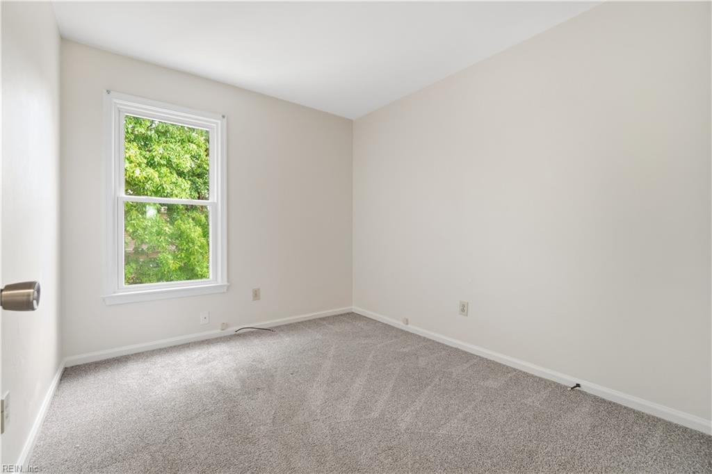 3033 Monet DR