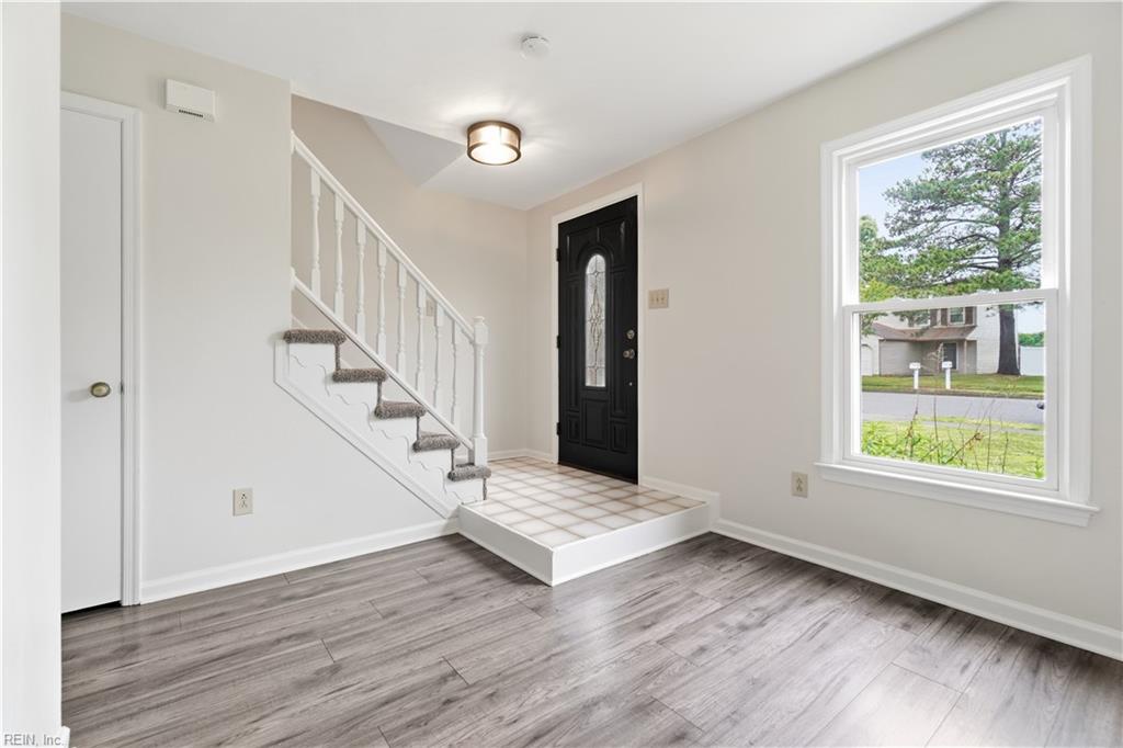 3033 Monet DR