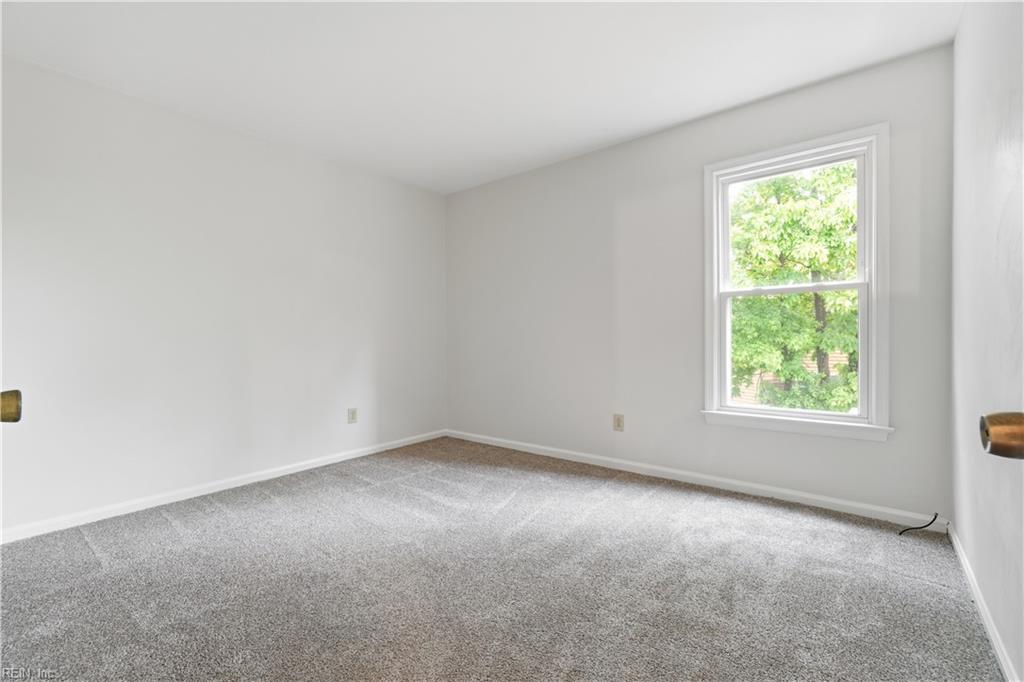 3033 Monet DR