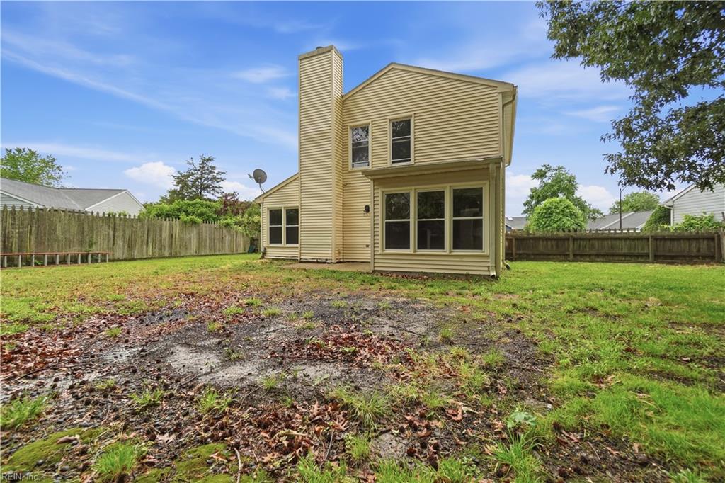 3033 Monet DR