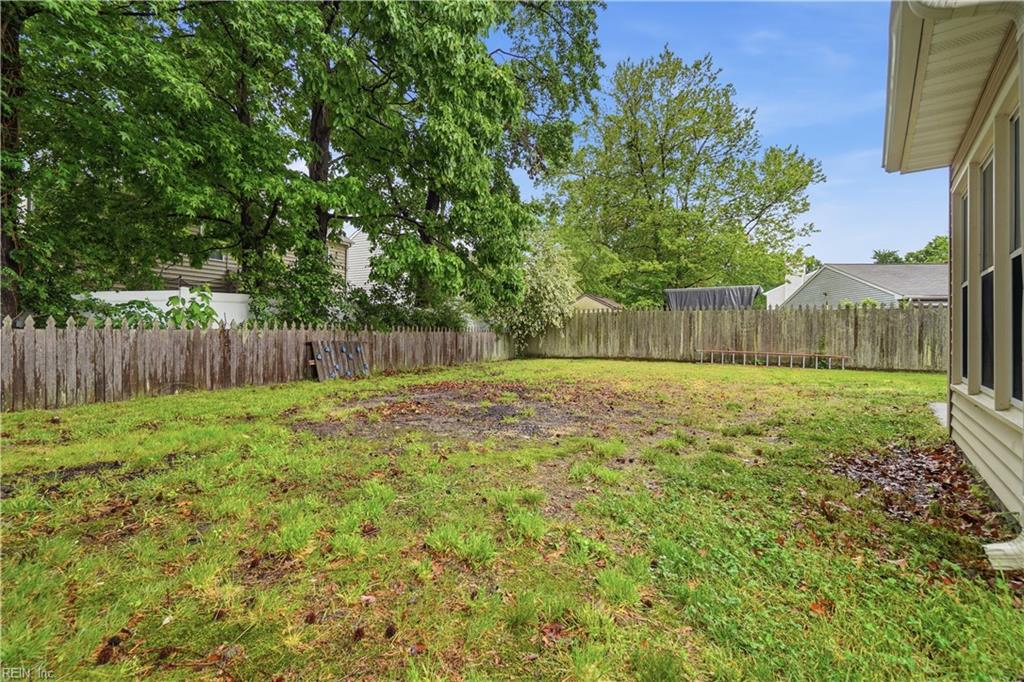 3033 Monet DR