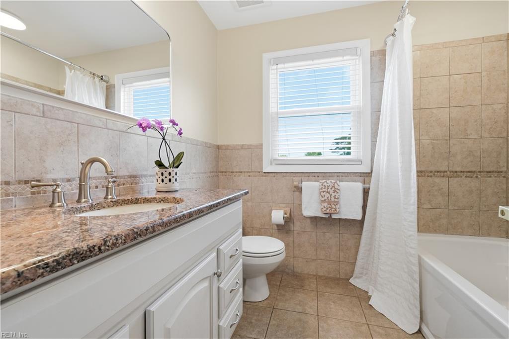 3501 Kings Lake Dr DR
