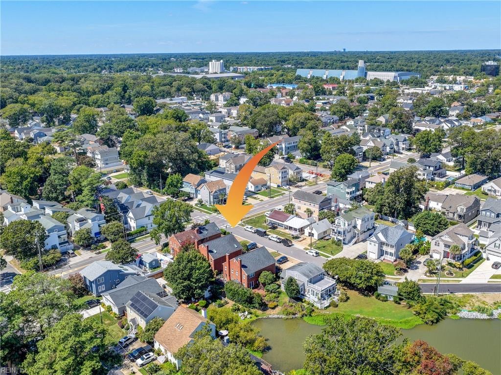 536 Lakewood CIR