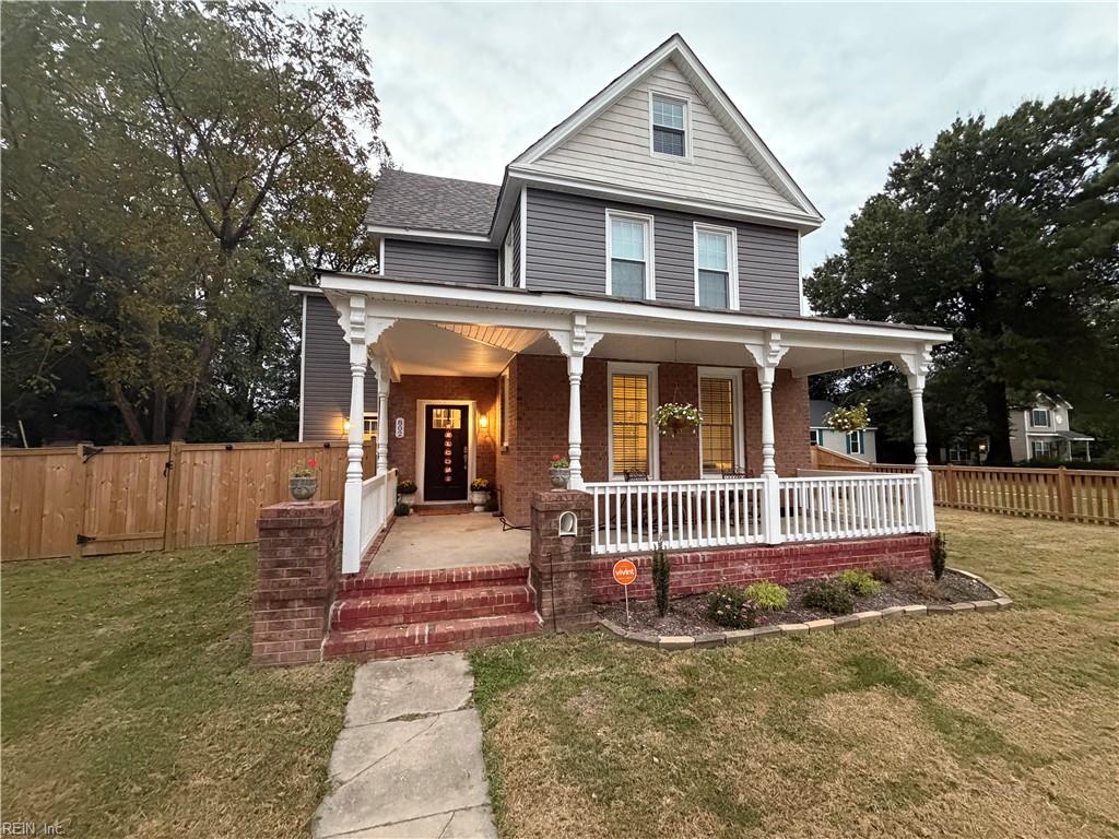 802 Decatur ST