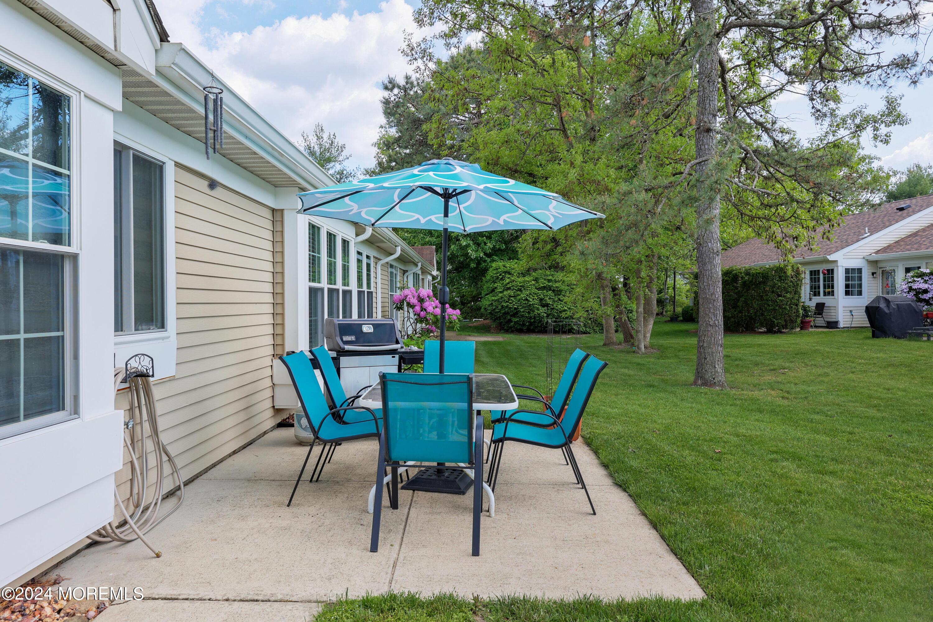 1001B Thornbury Lane