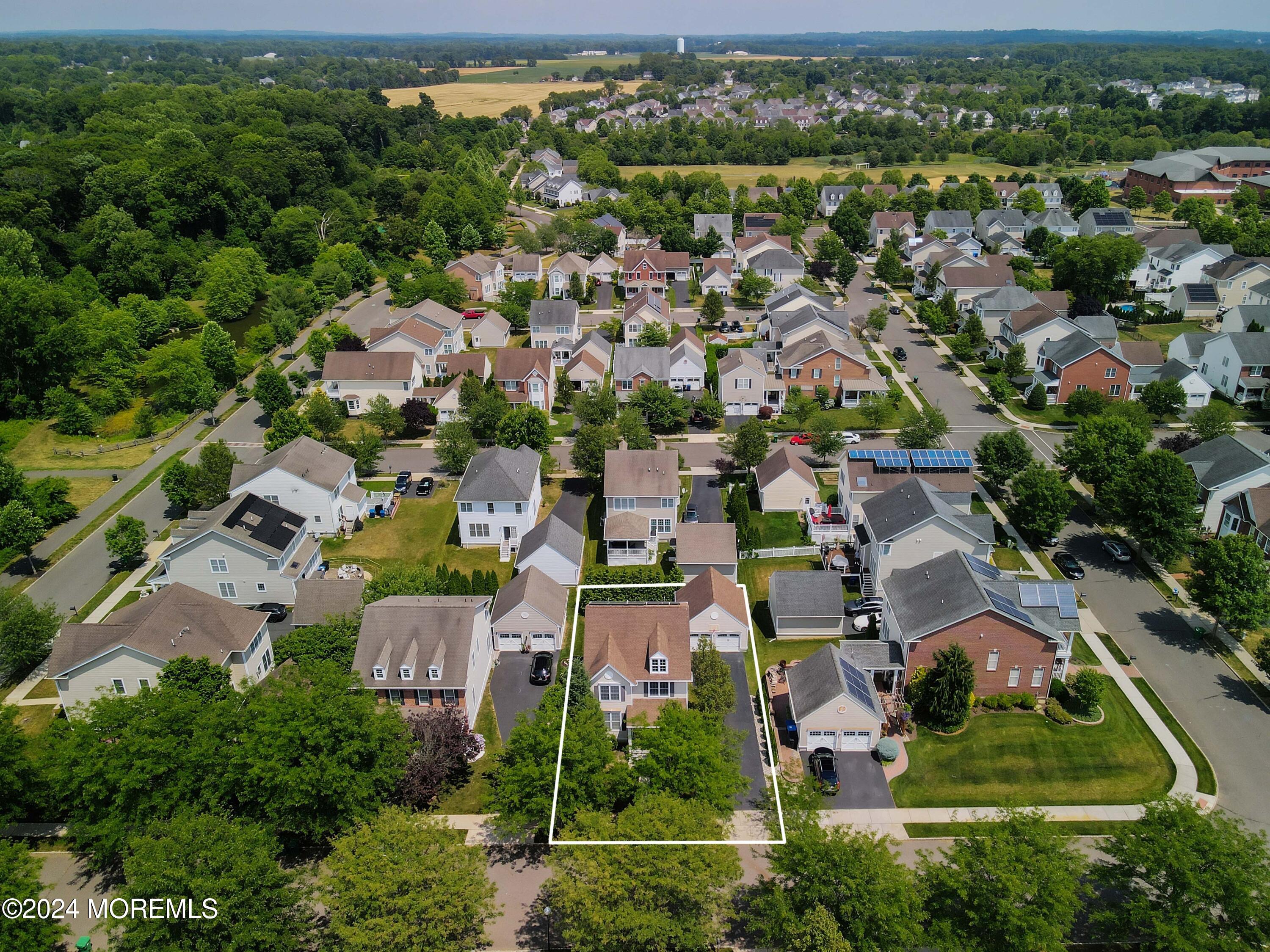 3 Hutchinson Drive