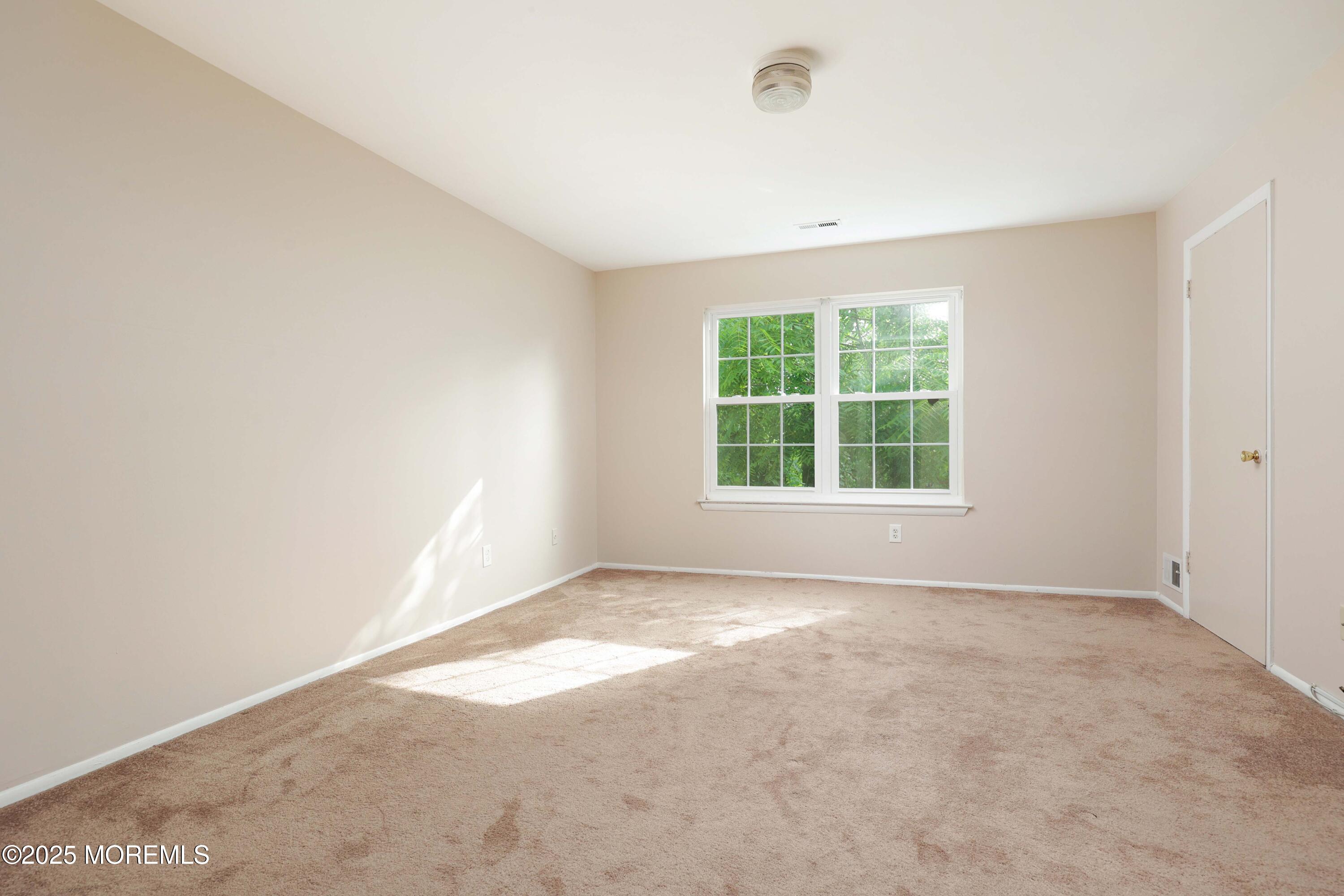 705 Zlotkin Circle, 8