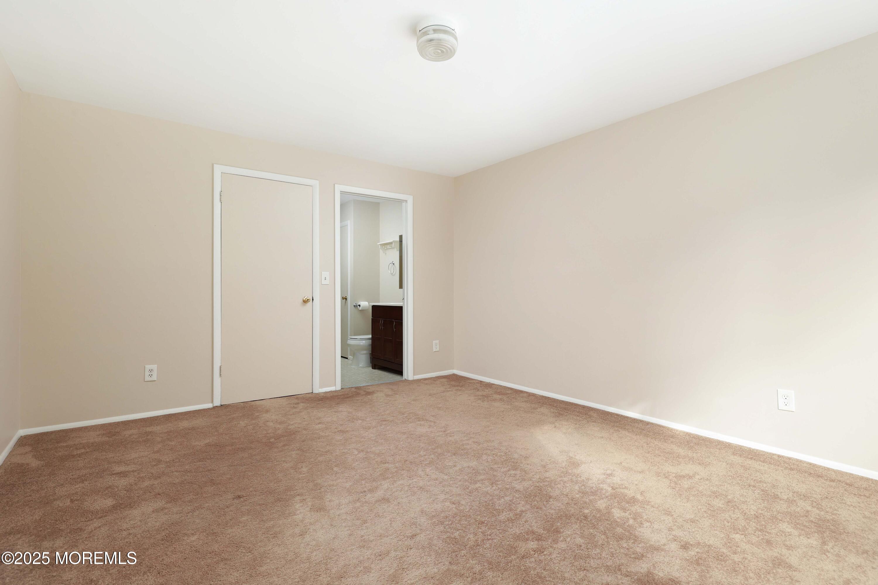 705 Zlotkin Circle, 8