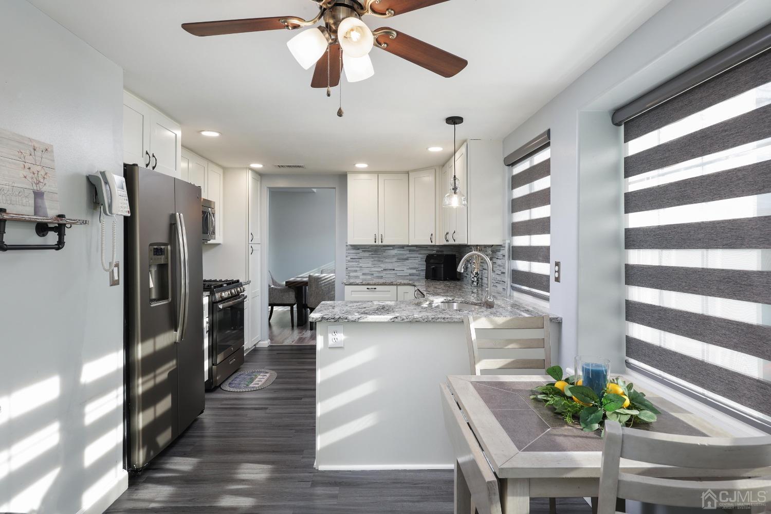 1001 Thornbury Lane # B