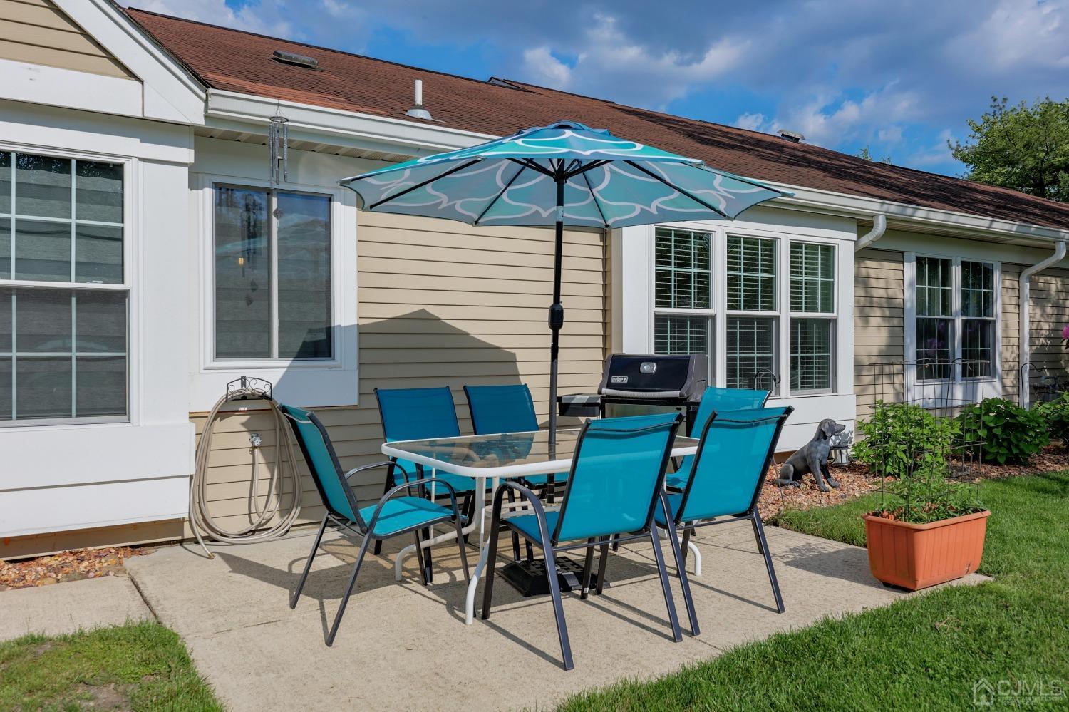 1001 Thornbury Lane # B