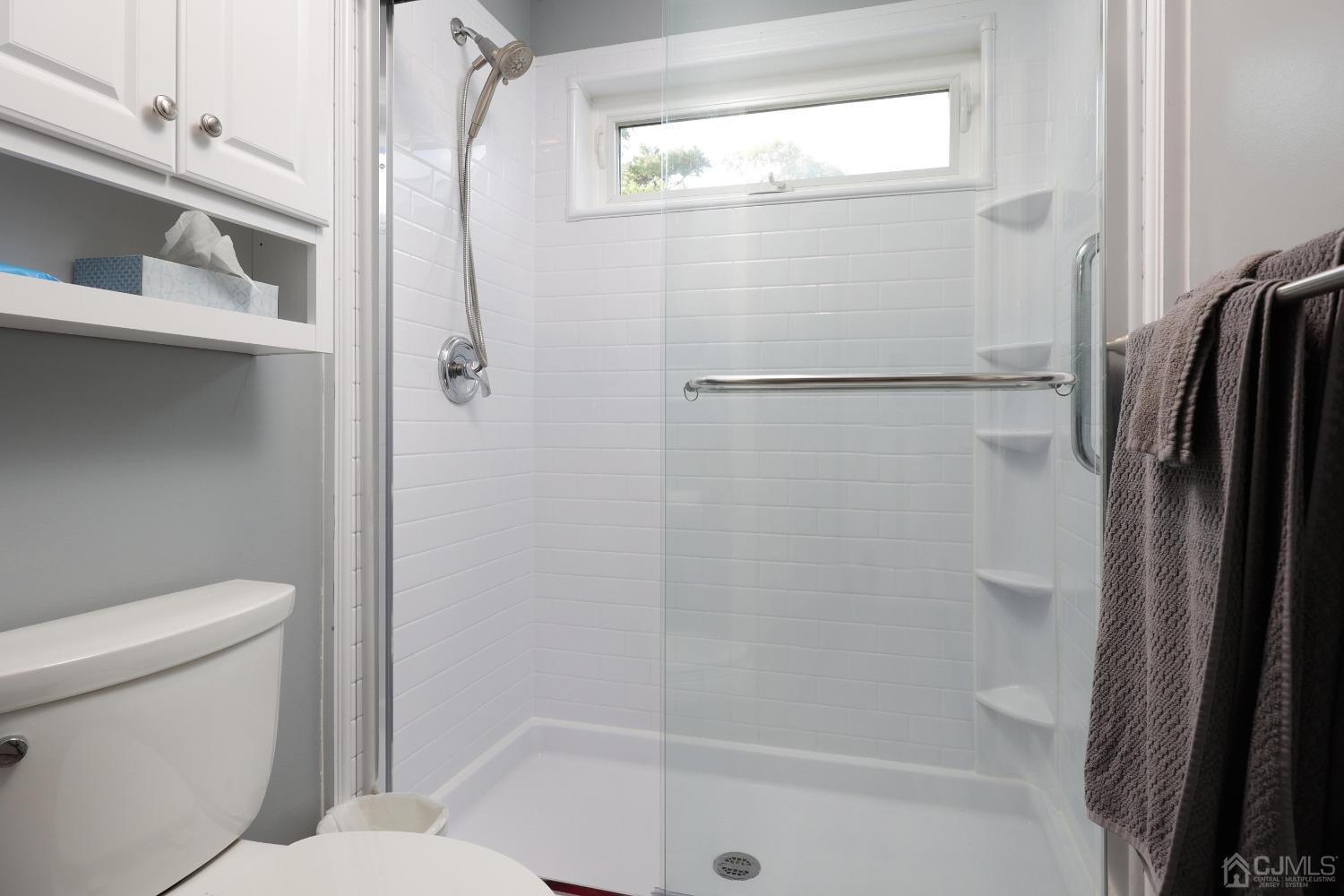 1001 Thornbury Lane # B