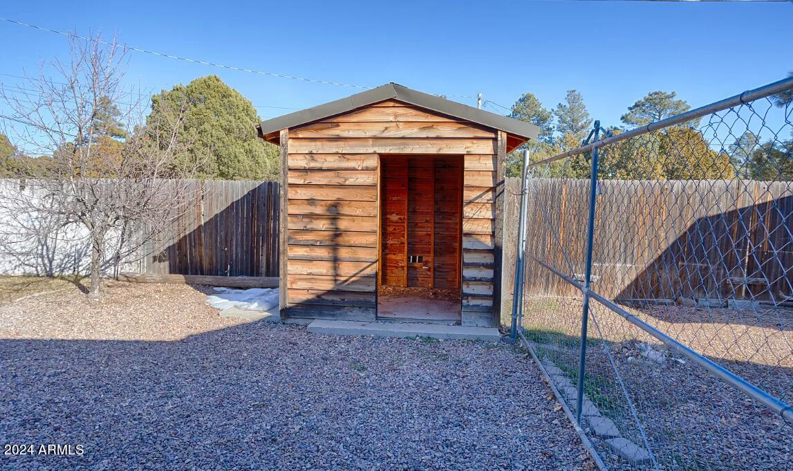 1762 MOUNTAIN VIEW Way