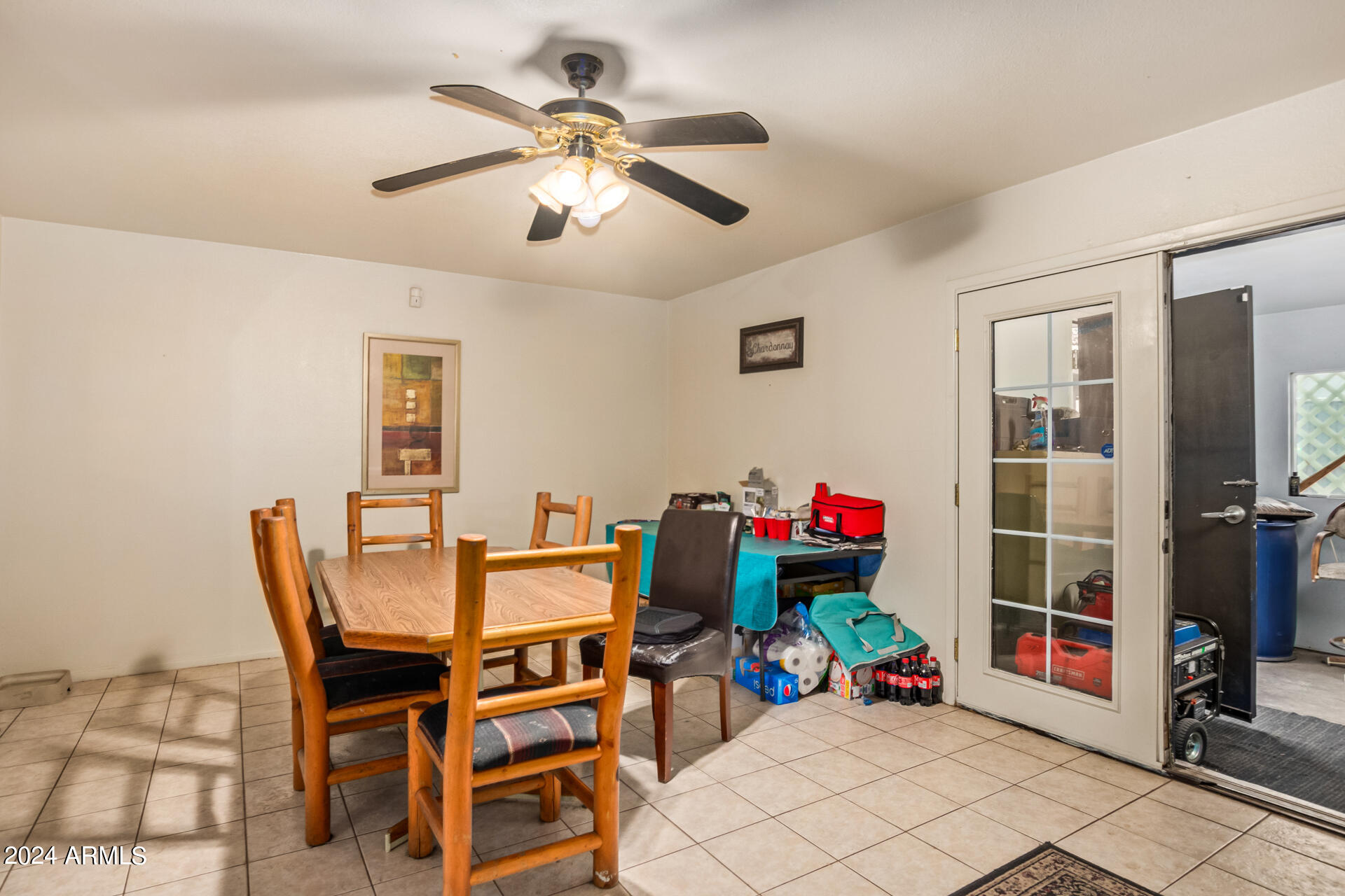 3402 W WILLOW Avenue