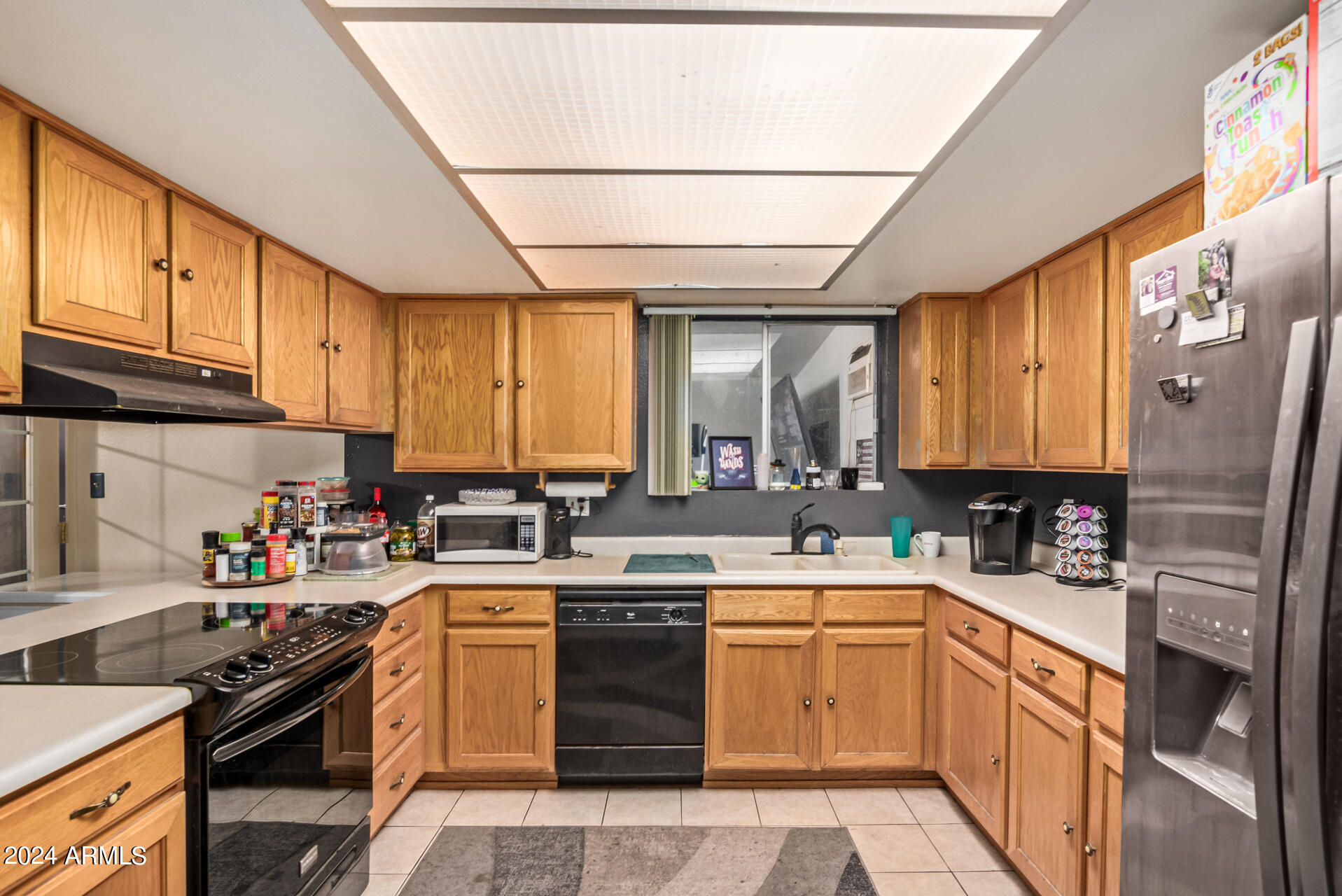 3402 W WILLOW Avenue