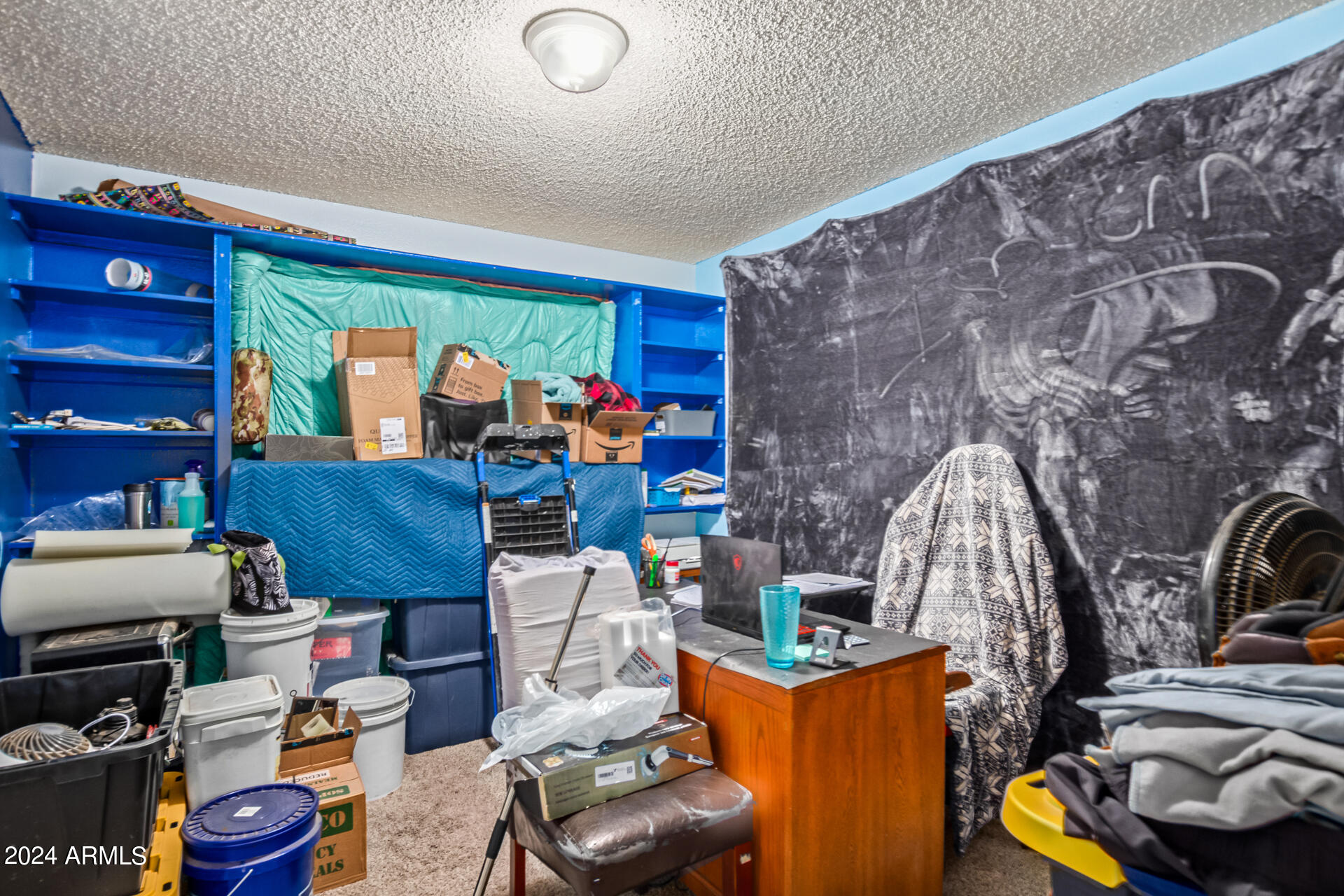 3402 W WILLOW Avenue