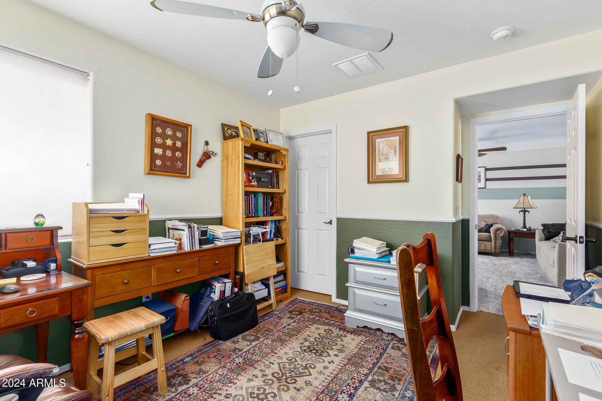 1816 N DESERT WILLOW Street