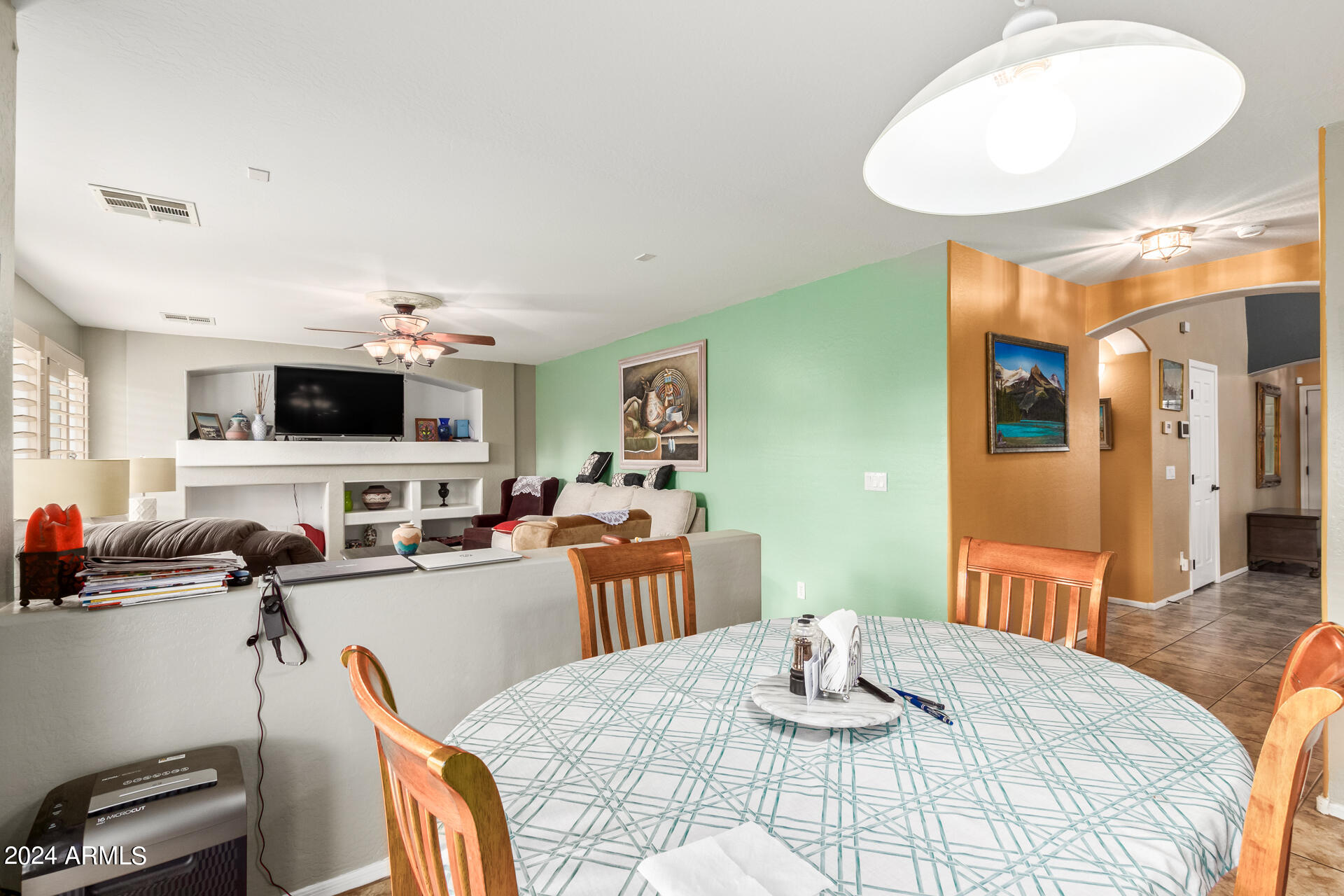 1816 N DESERT WILLOW Street