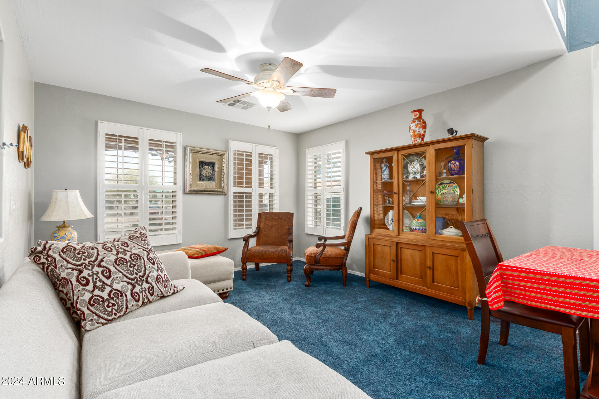 1816 N DESERT WILLOW Street