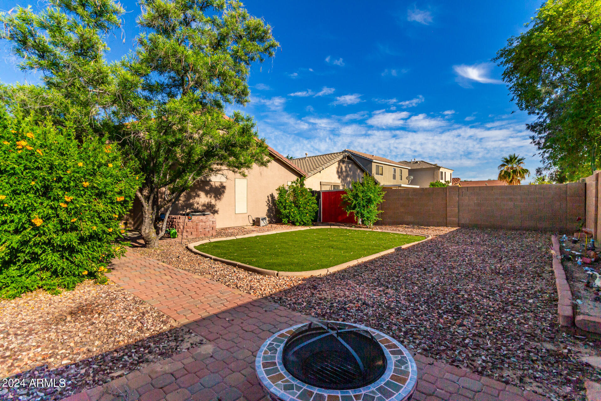 21410 N HOWELL Drive