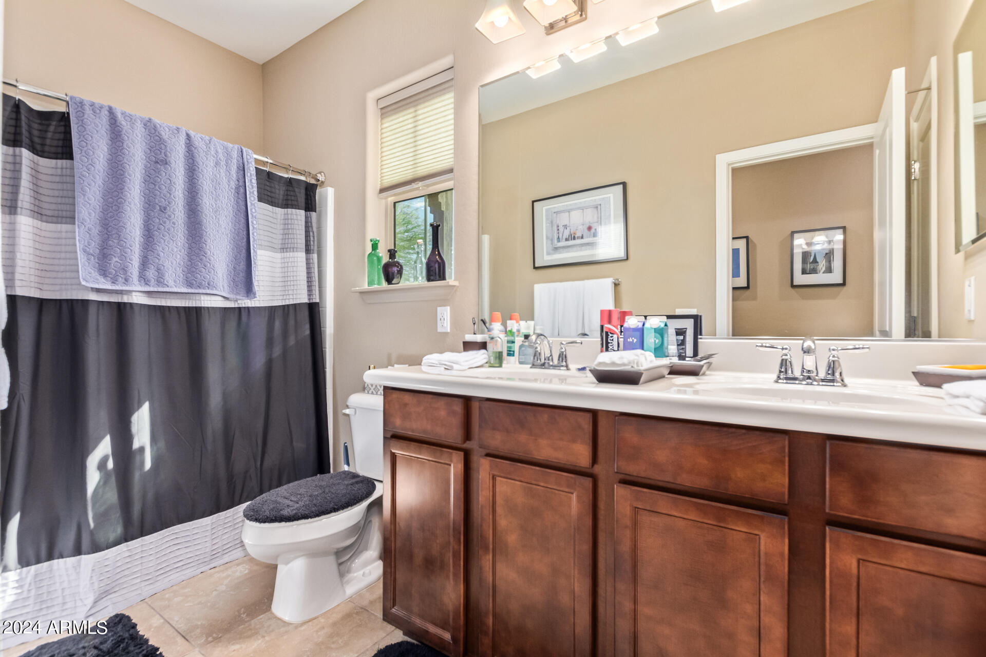 19872 W SHERMAN Street