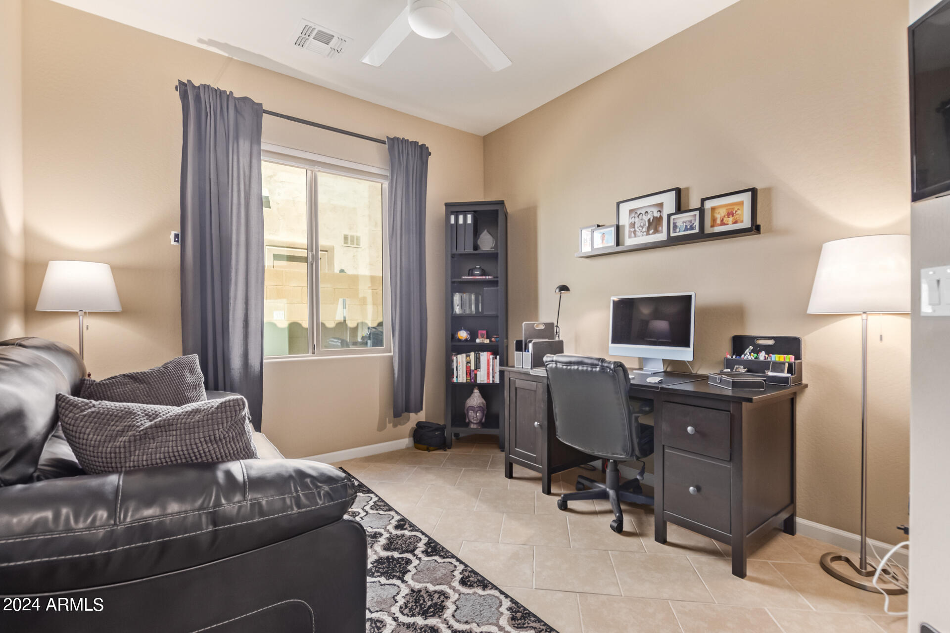 19872 W SHERMAN Street