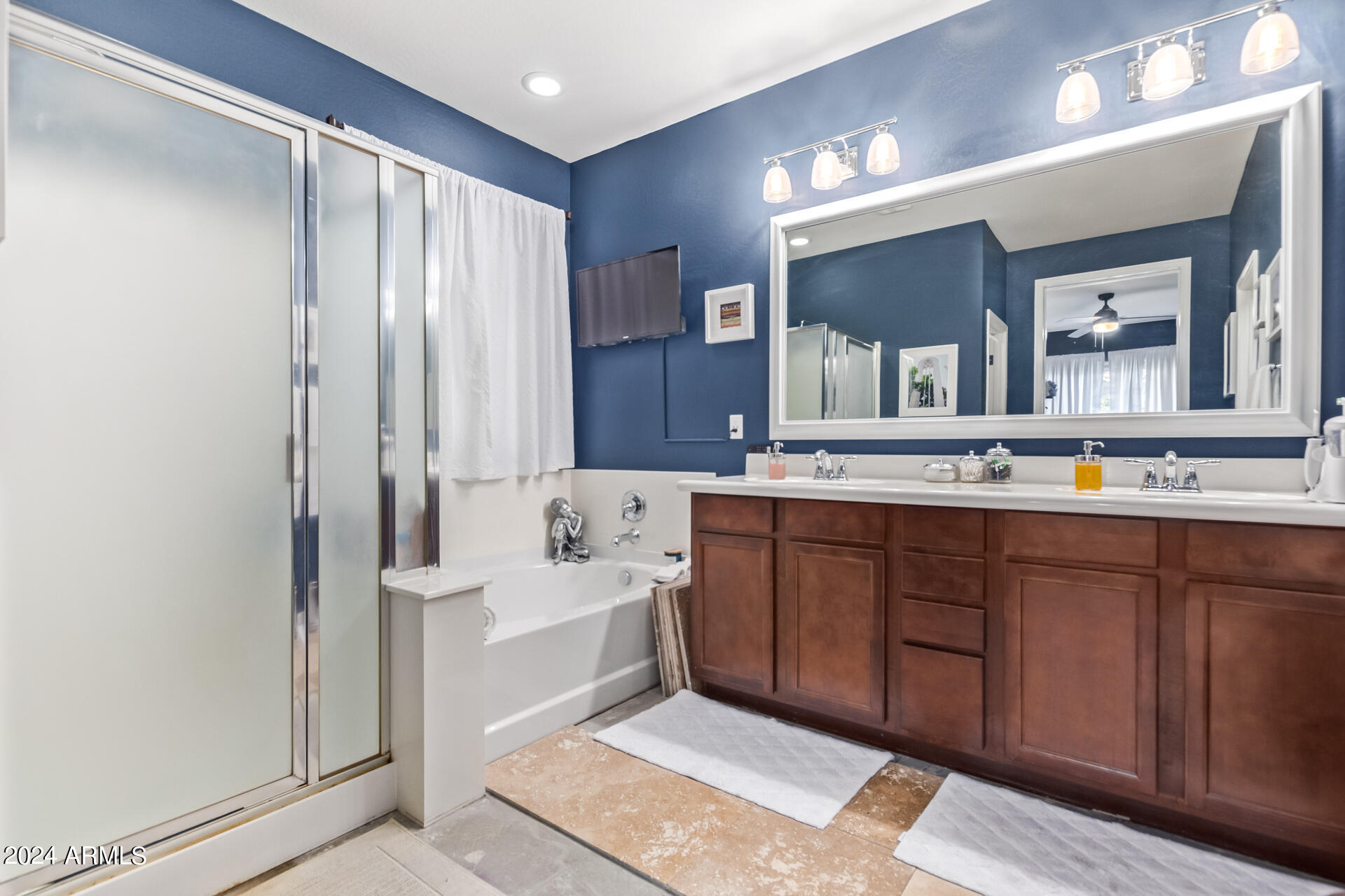 19872 W SHERMAN Street