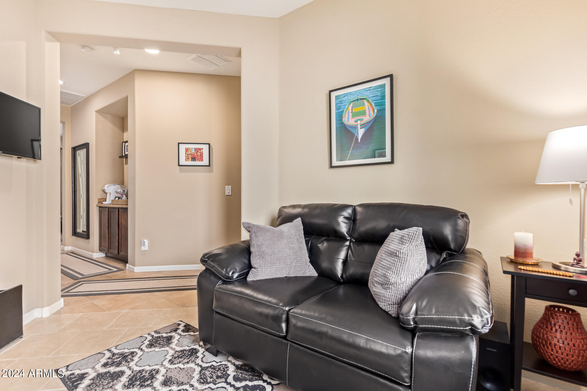 19872 W SHERMAN Street