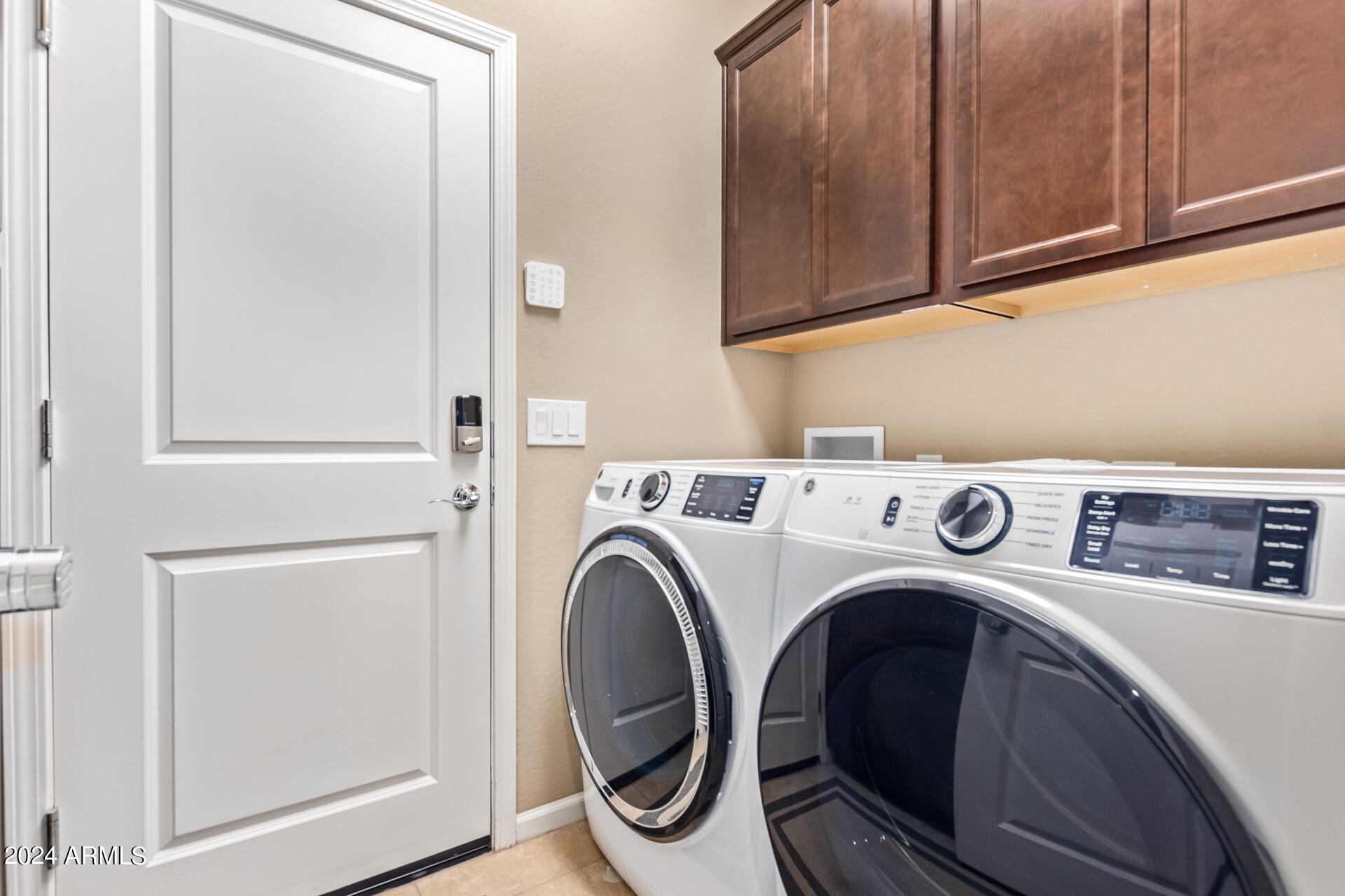 19872 W SHERMAN Street