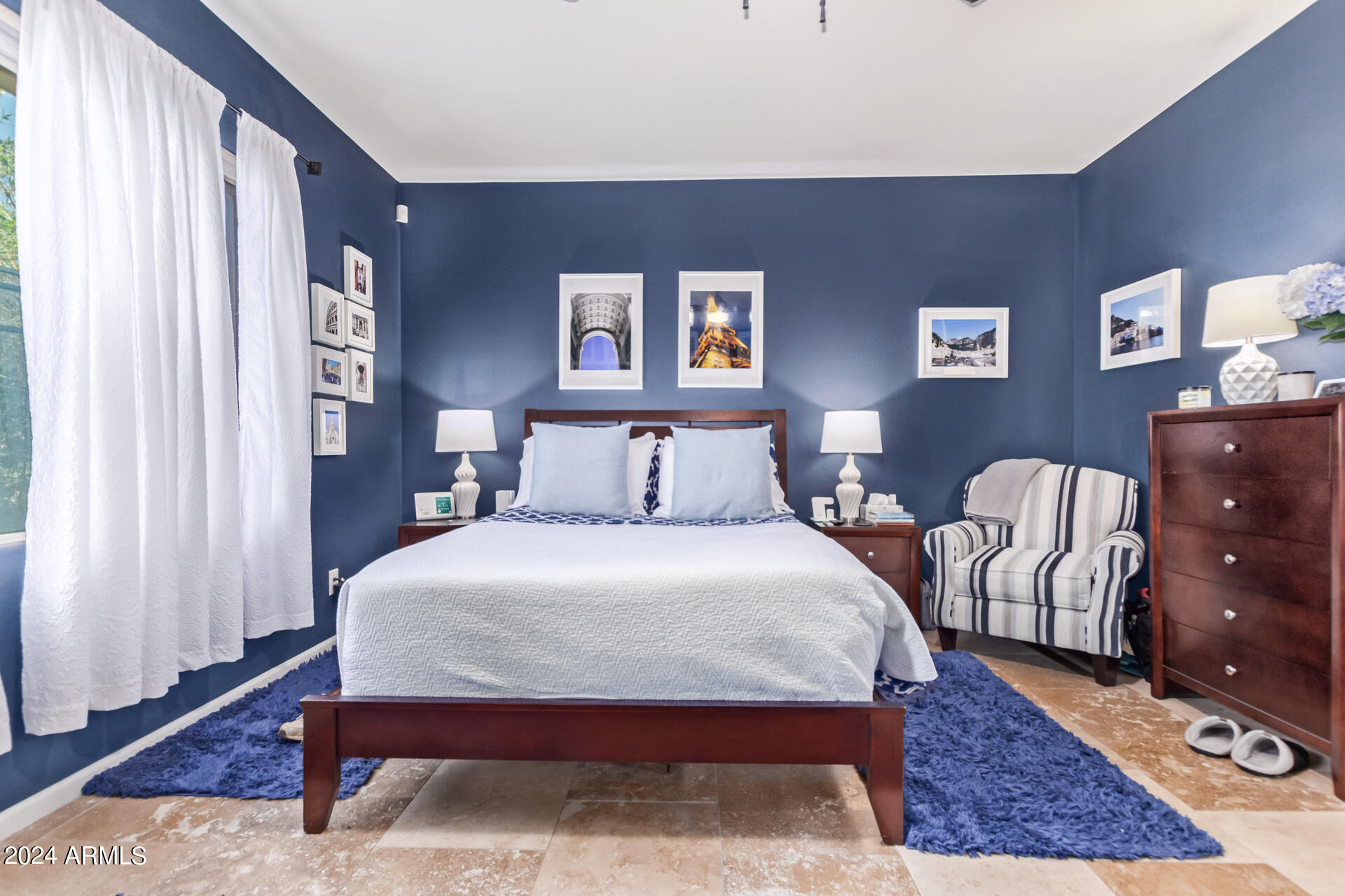 19872 W SHERMAN Street