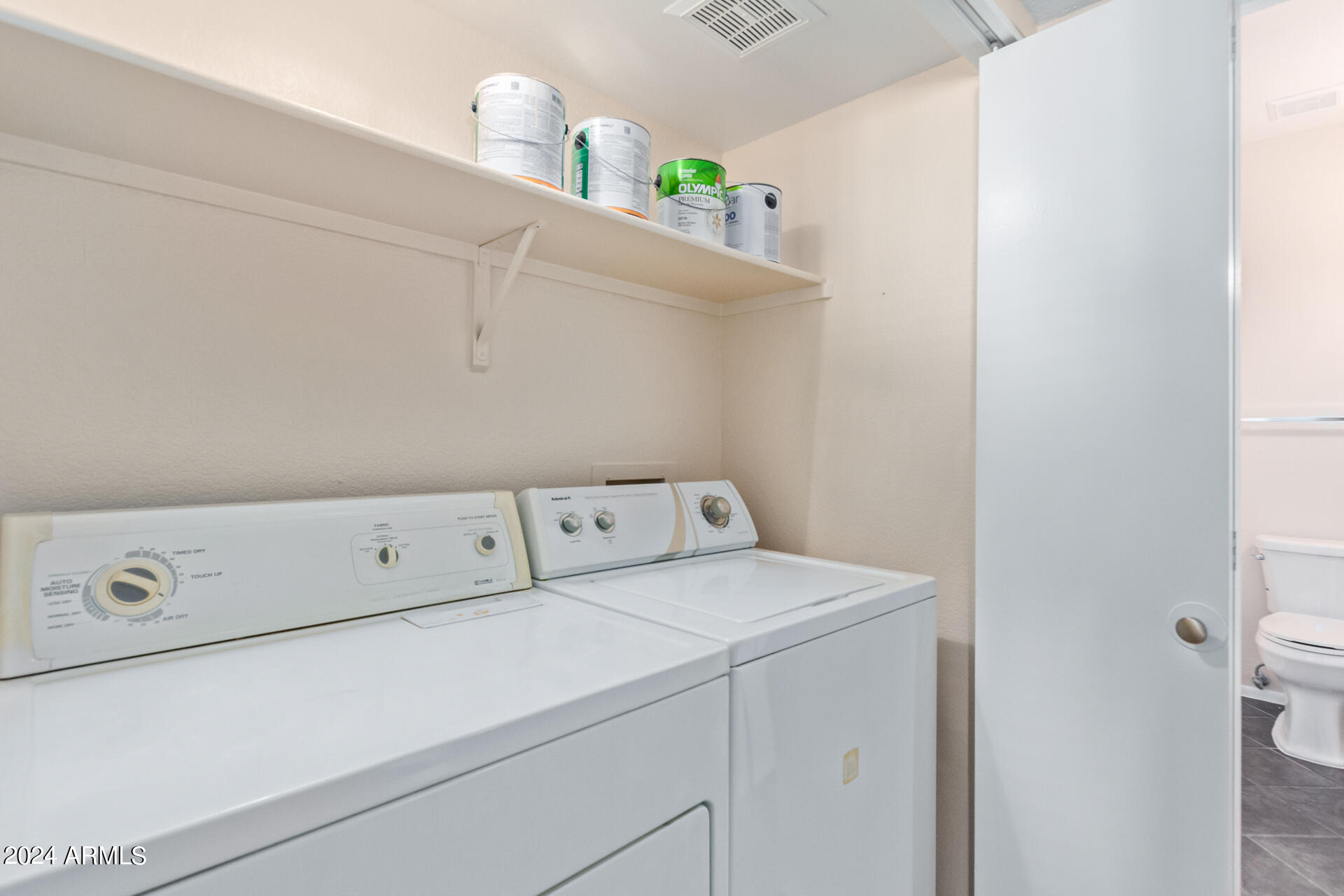 5757 W EUGIE Avenue, 2019