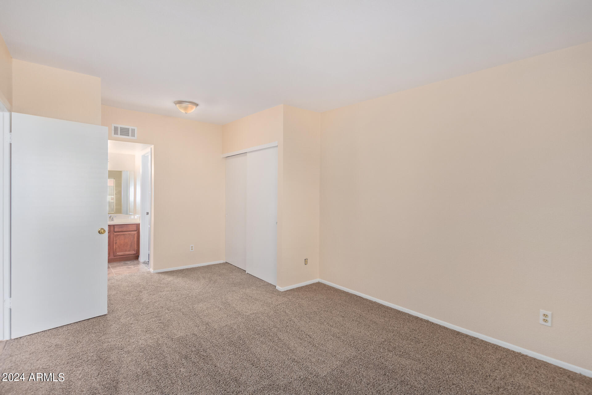 5757 W EUGIE Avenue, 2019