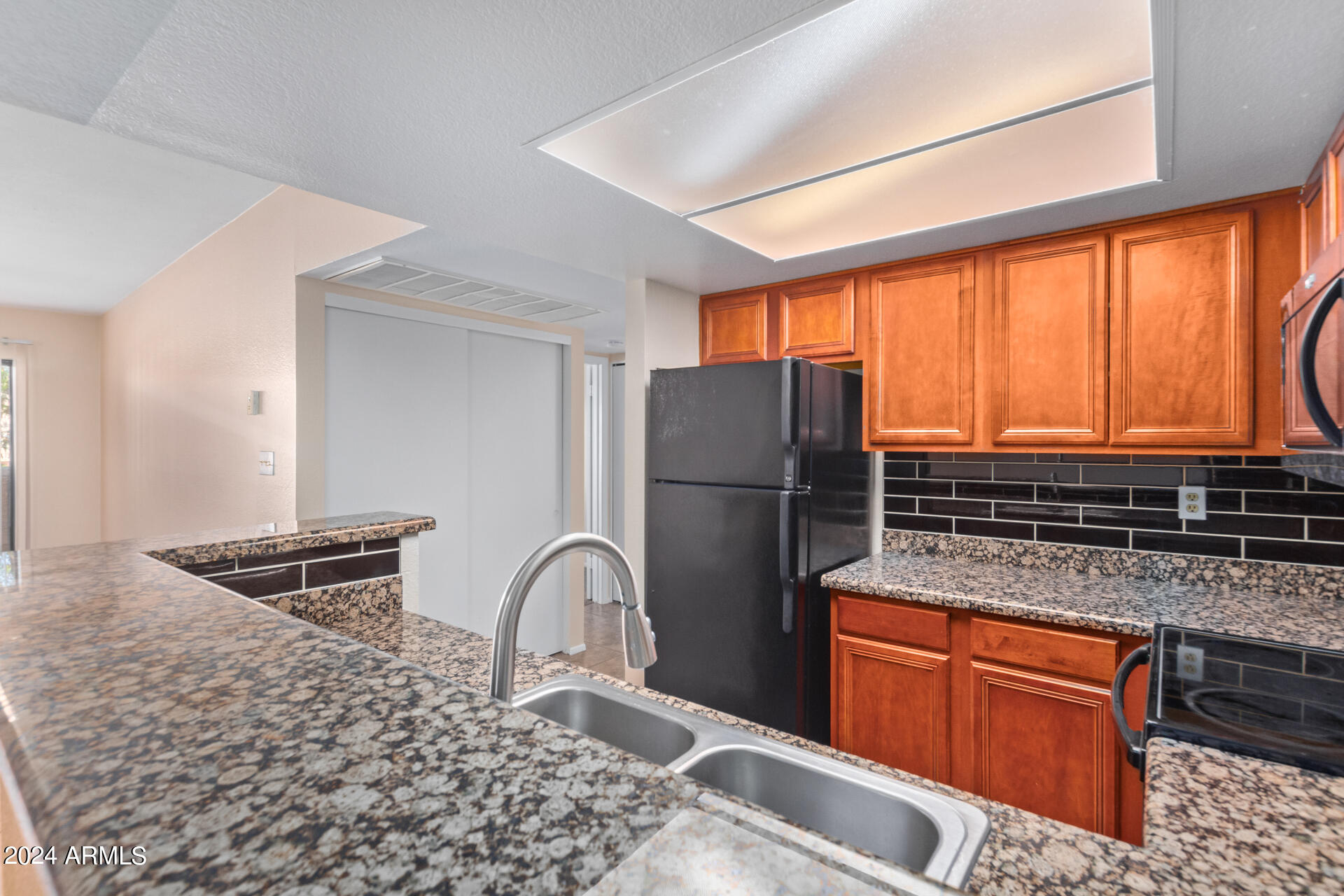 5757 W EUGIE Avenue, 2019