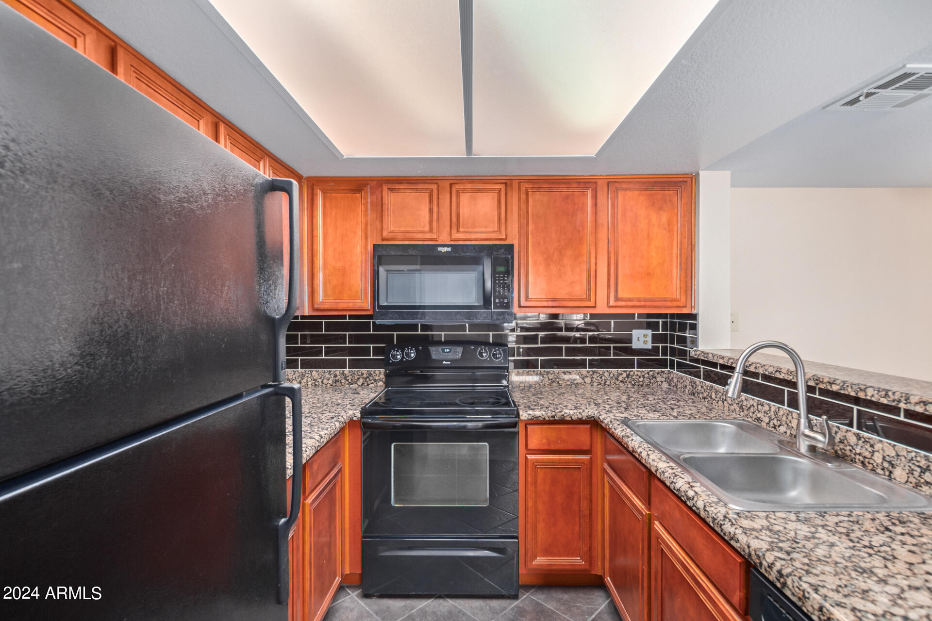 5757 W EUGIE Avenue, 2019