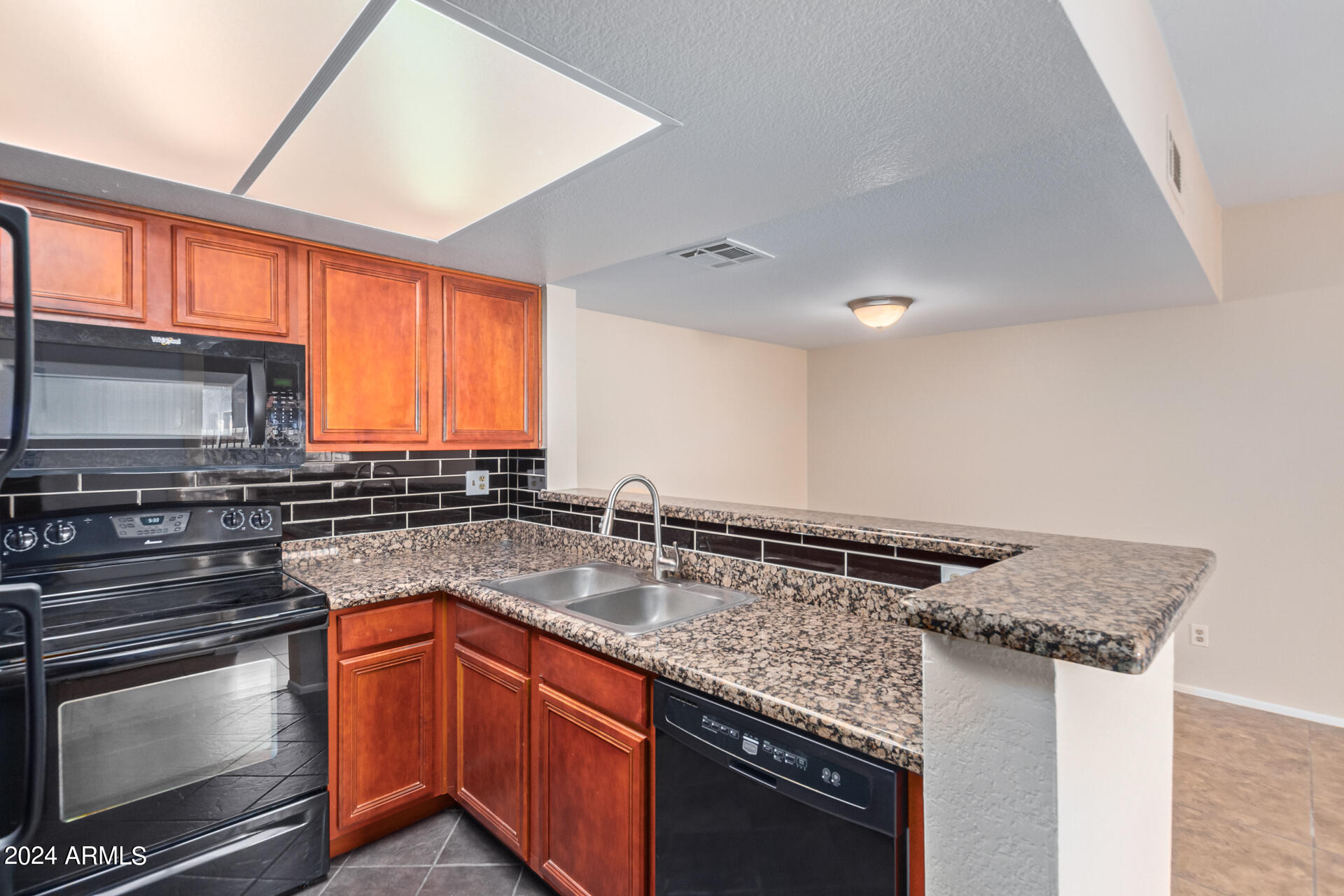 5757 W EUGIE Avenue, 2019