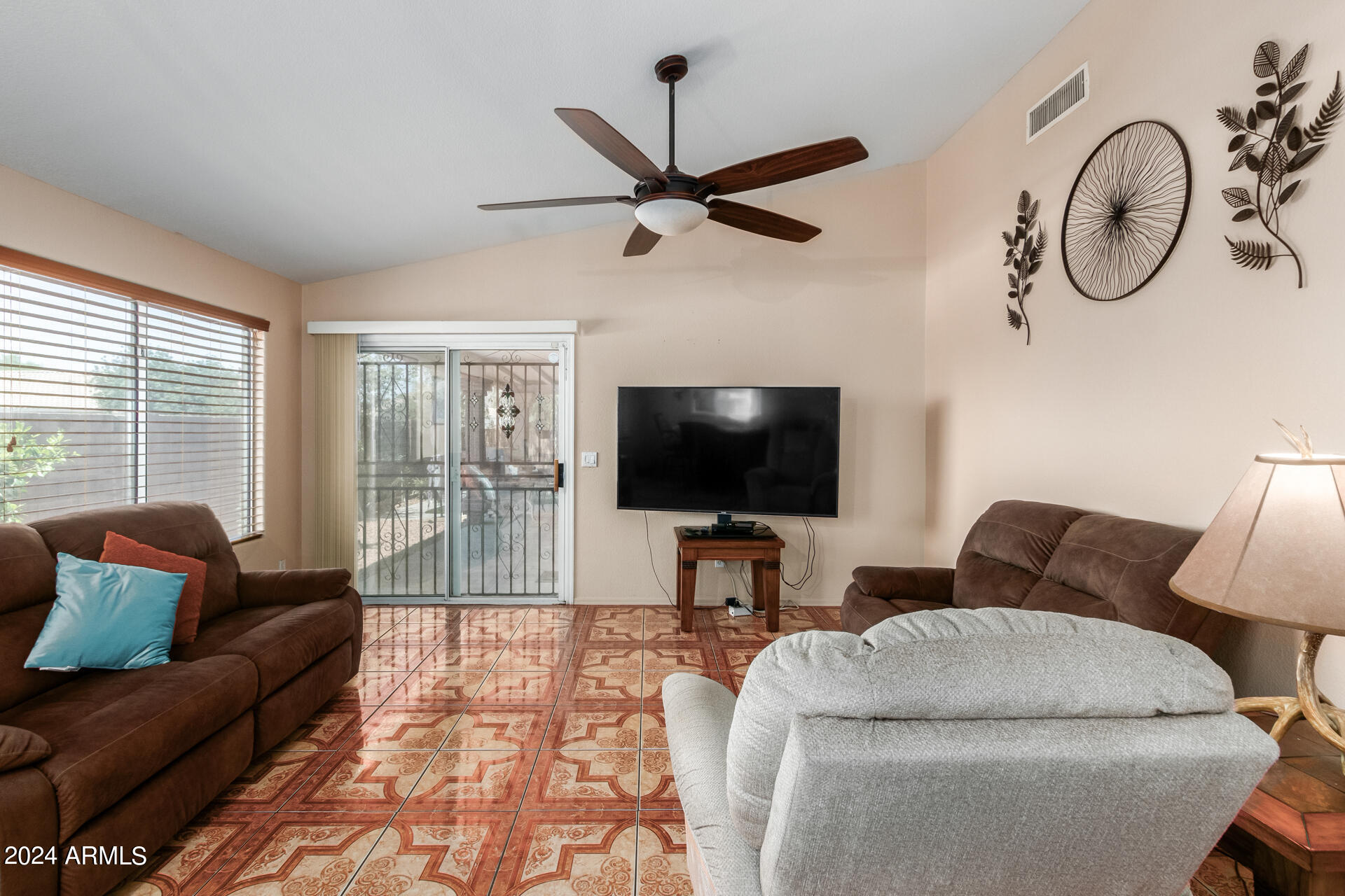 3422 W MALDONADO Road