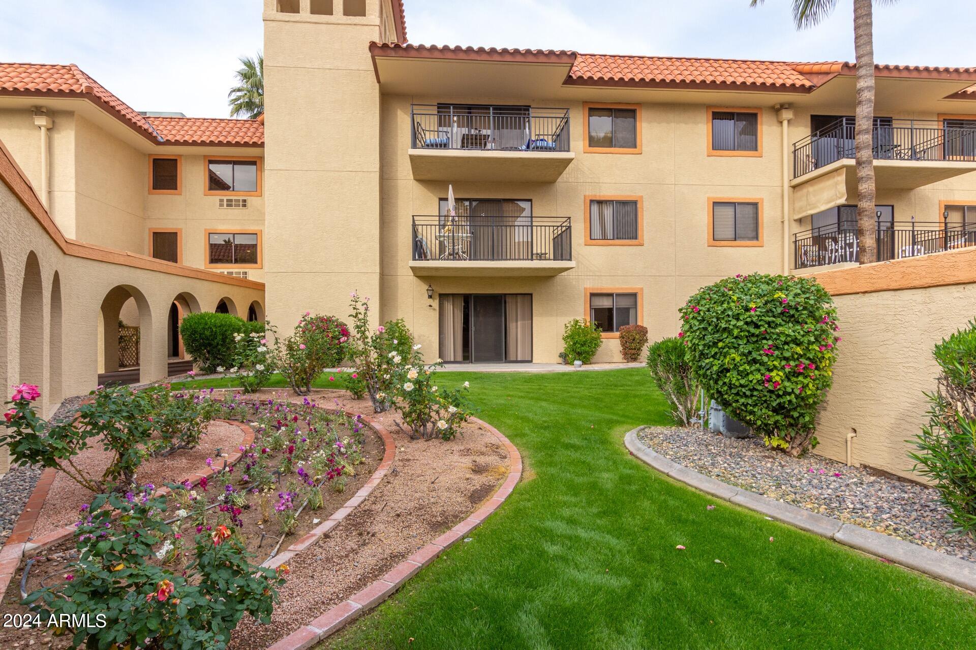 10330 W THUNDERBIRD Boulevard, C317