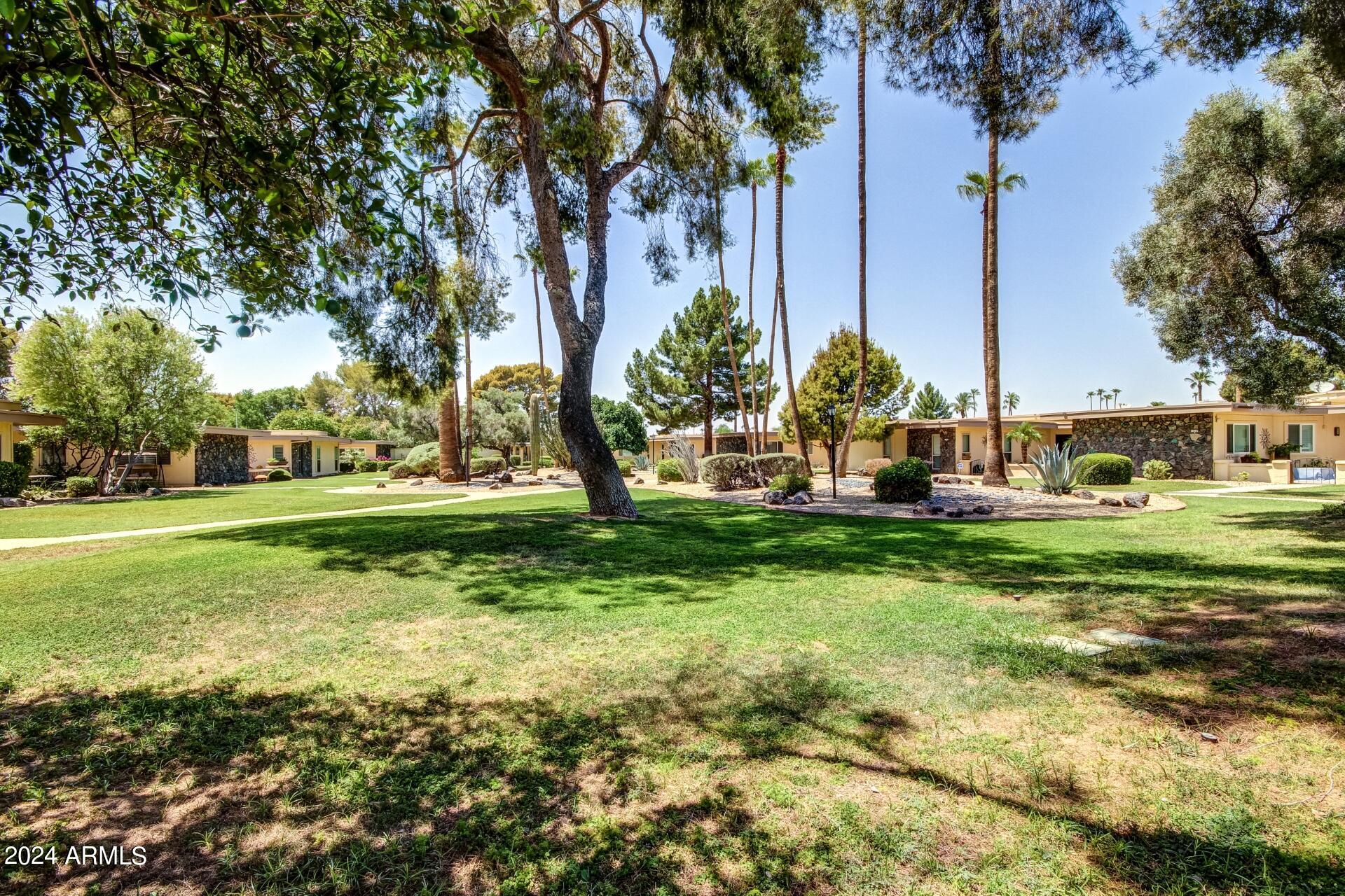 10330 W THUNDERBIRD Boulevard, C317