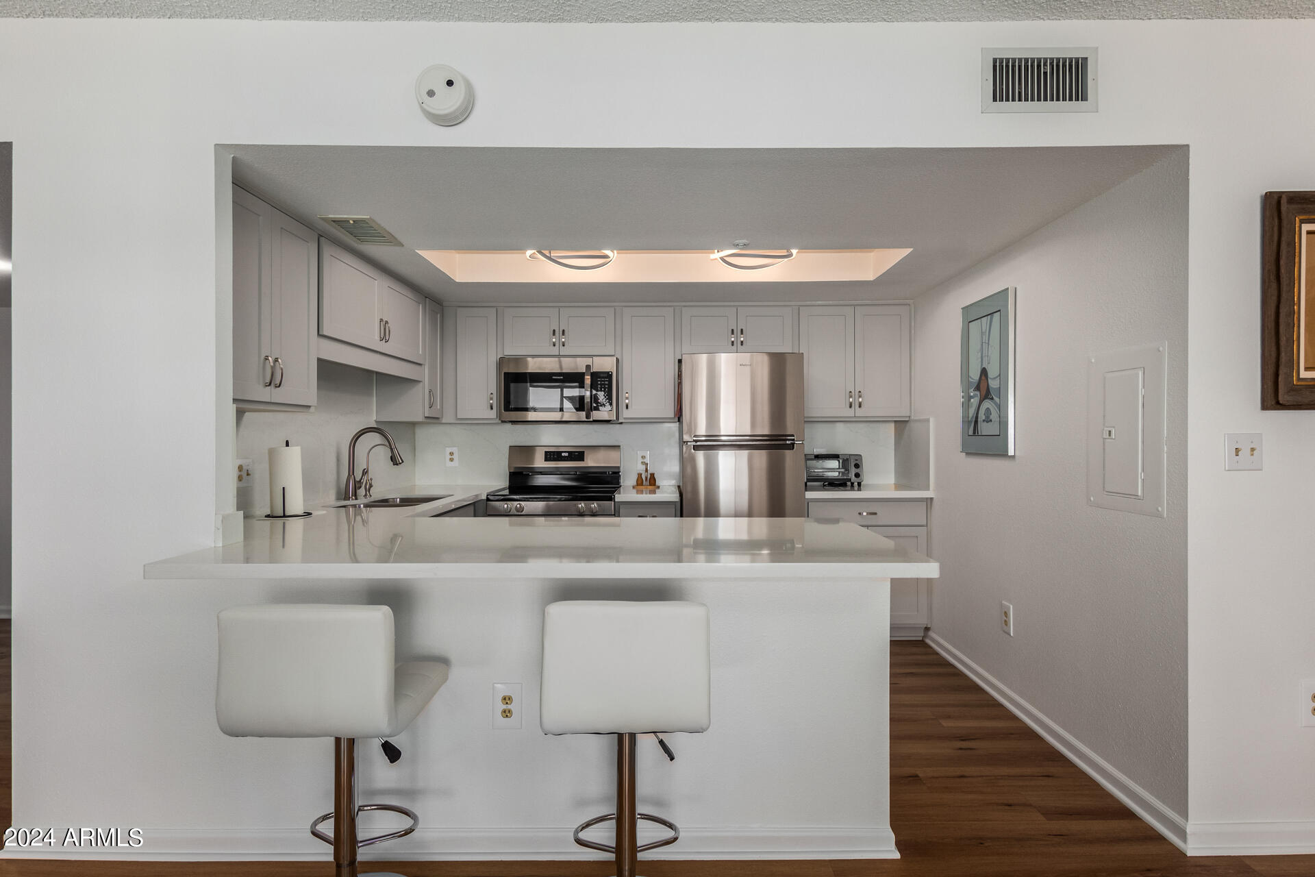 10330 W THUNDERBIRD Boulevard, C317