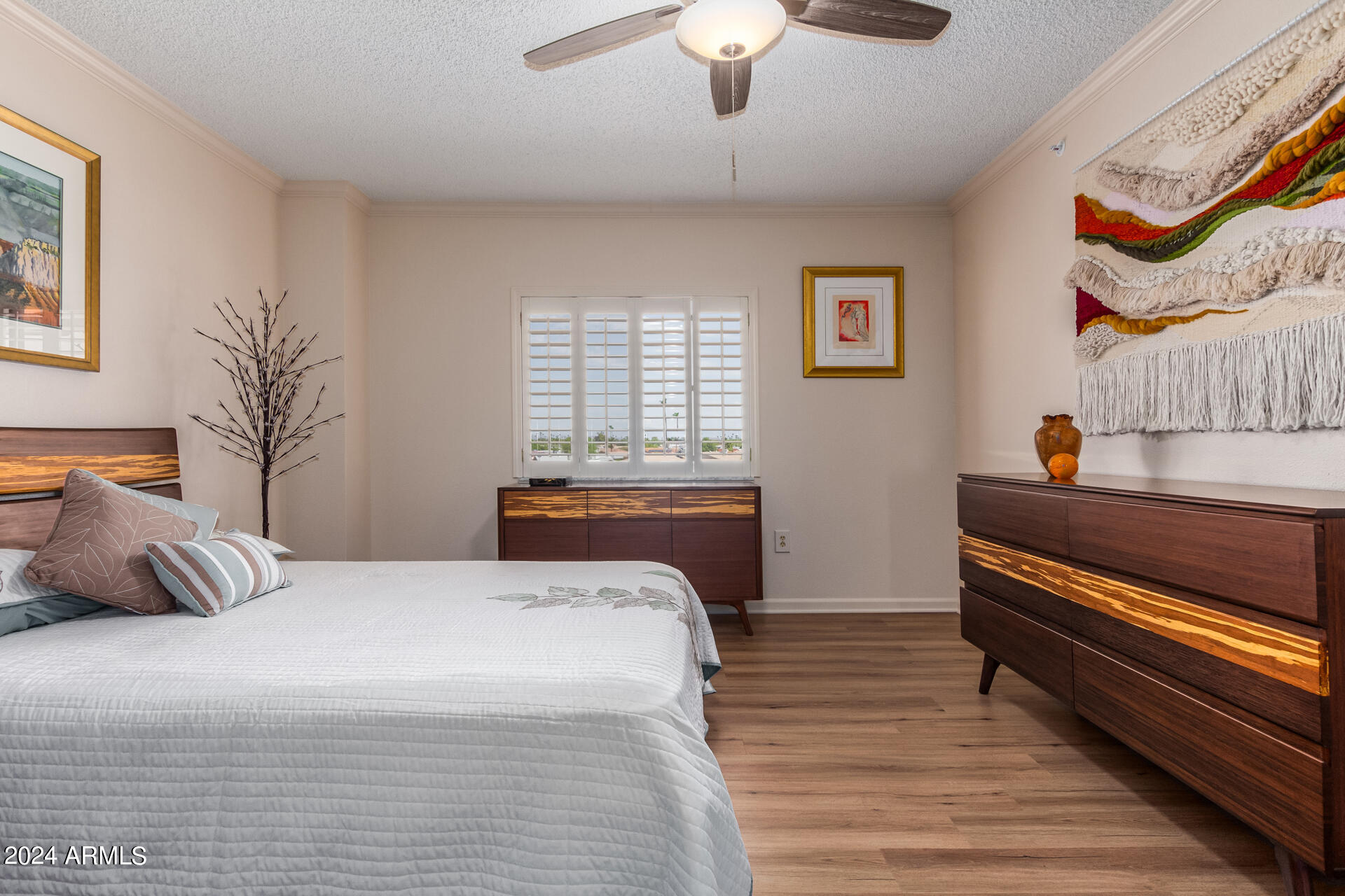 10330 W THUNDERBIRD Boulevard, C317