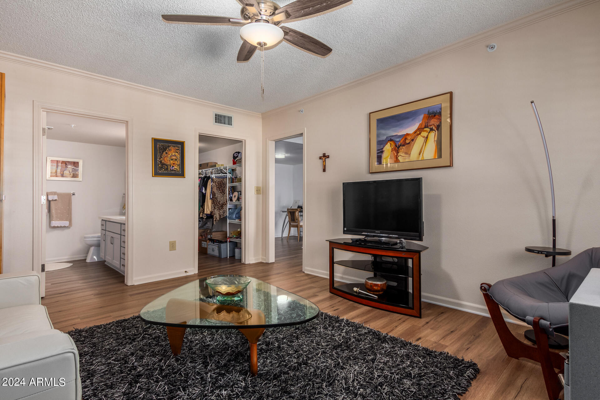 10330 W THUNDERBIRD Boulevard, C317