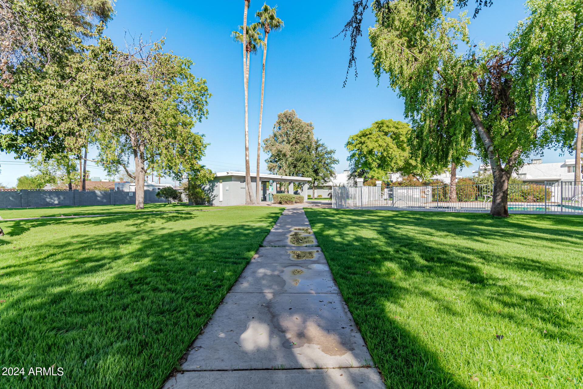 2699 W OCOTILLO Road, A