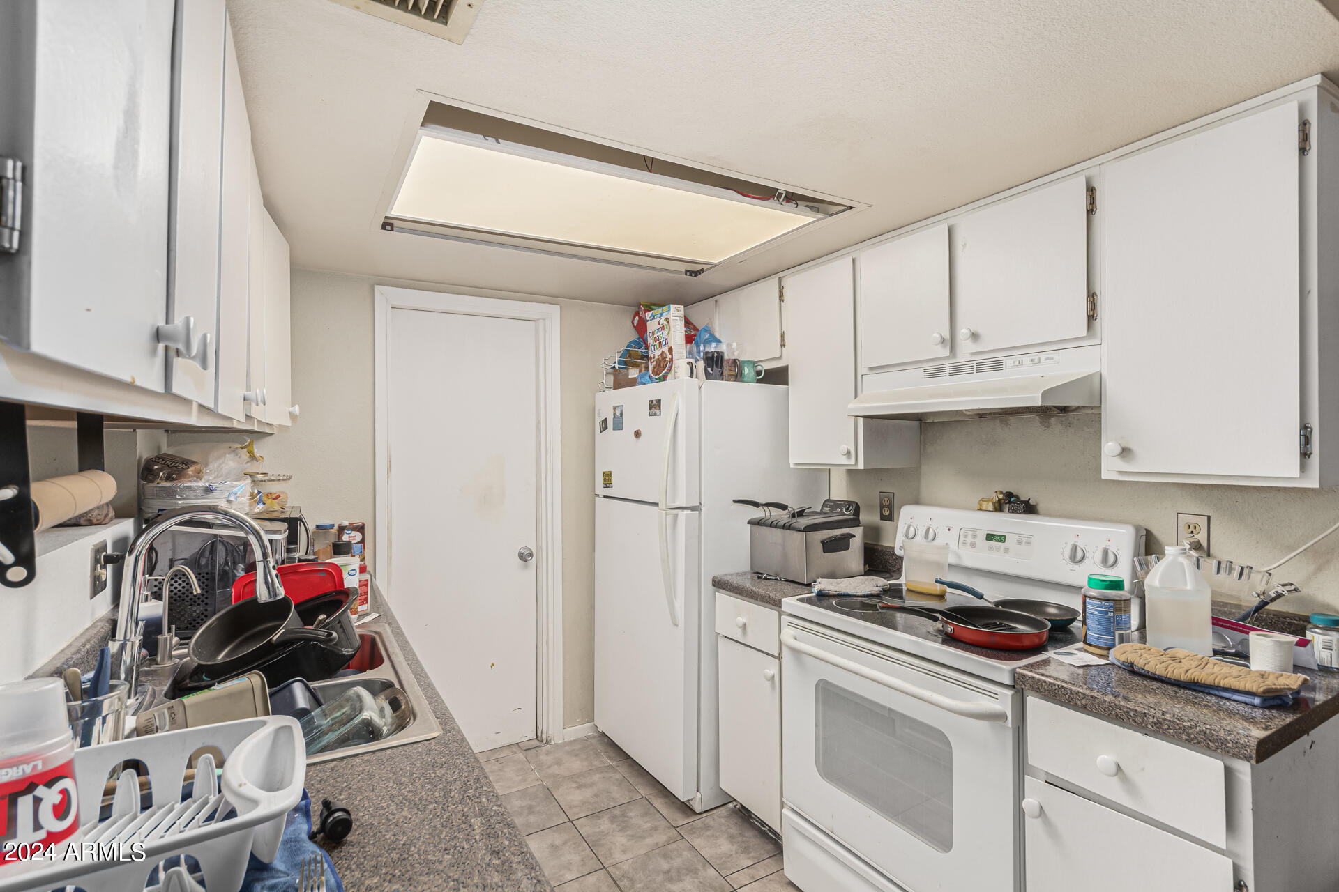 2699 W OCOTILLO Road, A