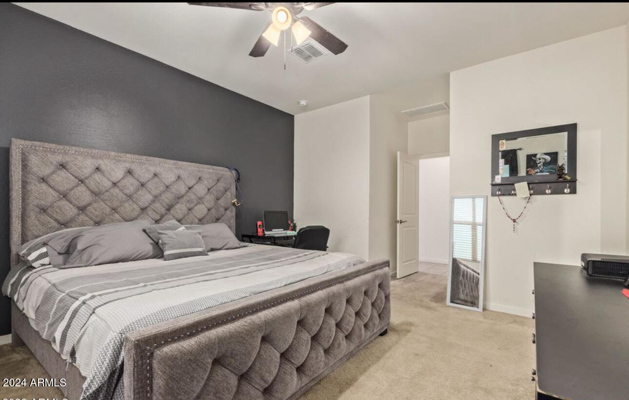 9745 W SOUTHGATE Avenue