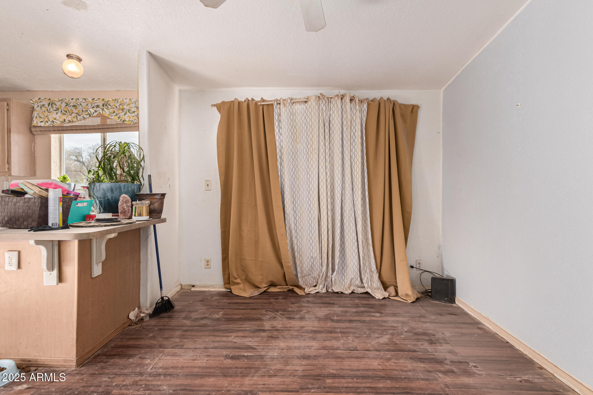 9800 E BUTTE MEADOWS Lane