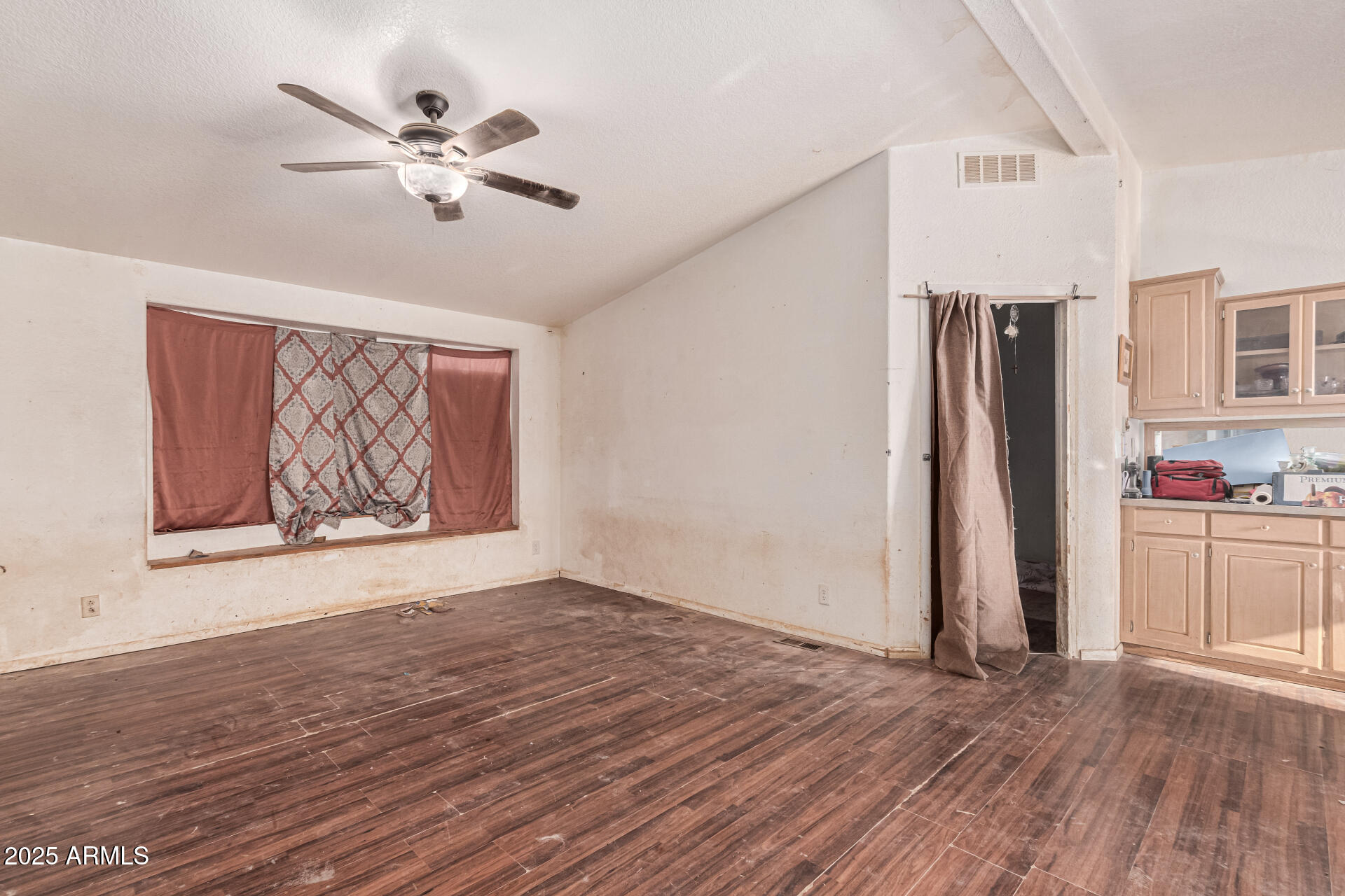 9800 E BUTTE MEADOWS Lane