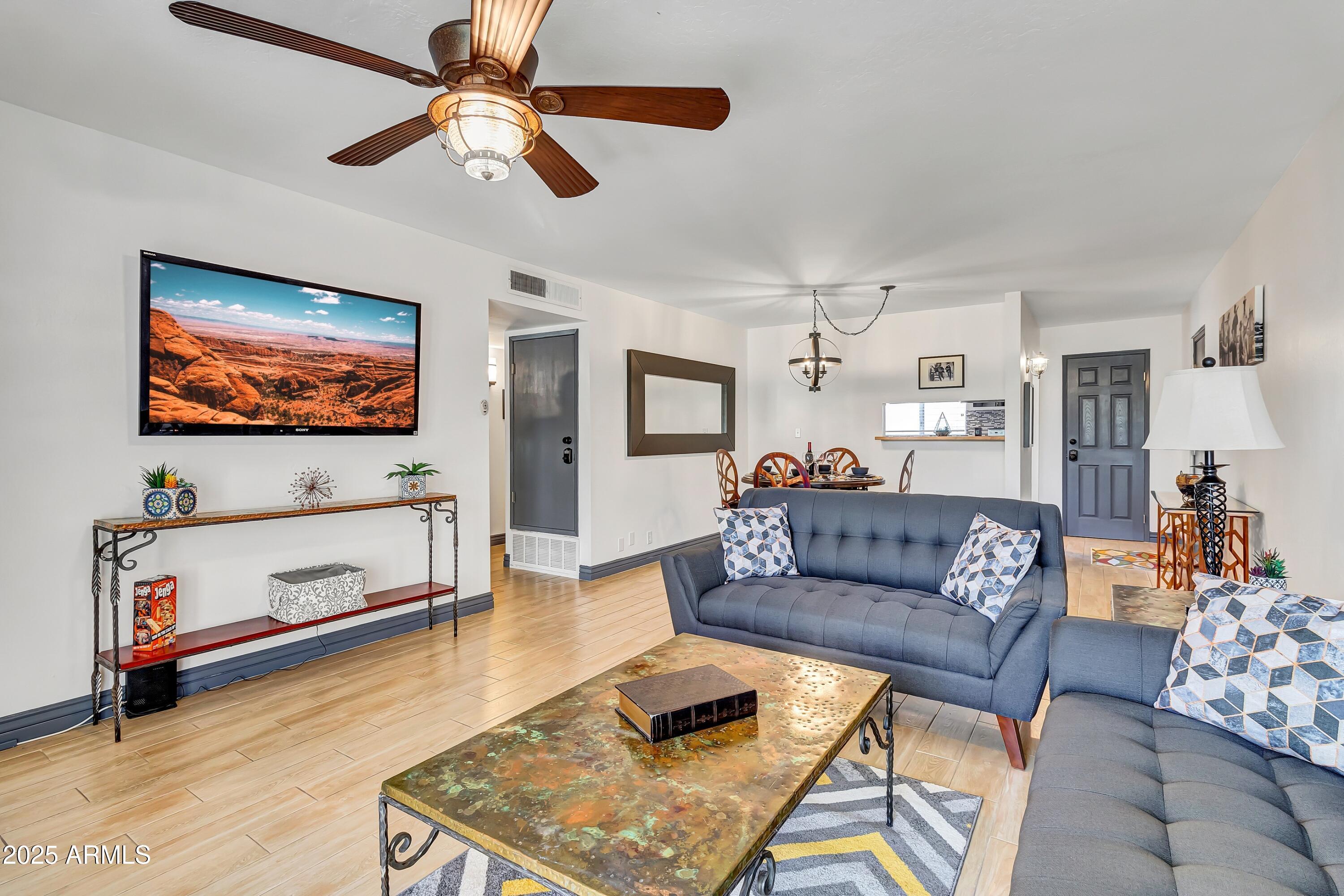 4600 N 68TH Street, 319