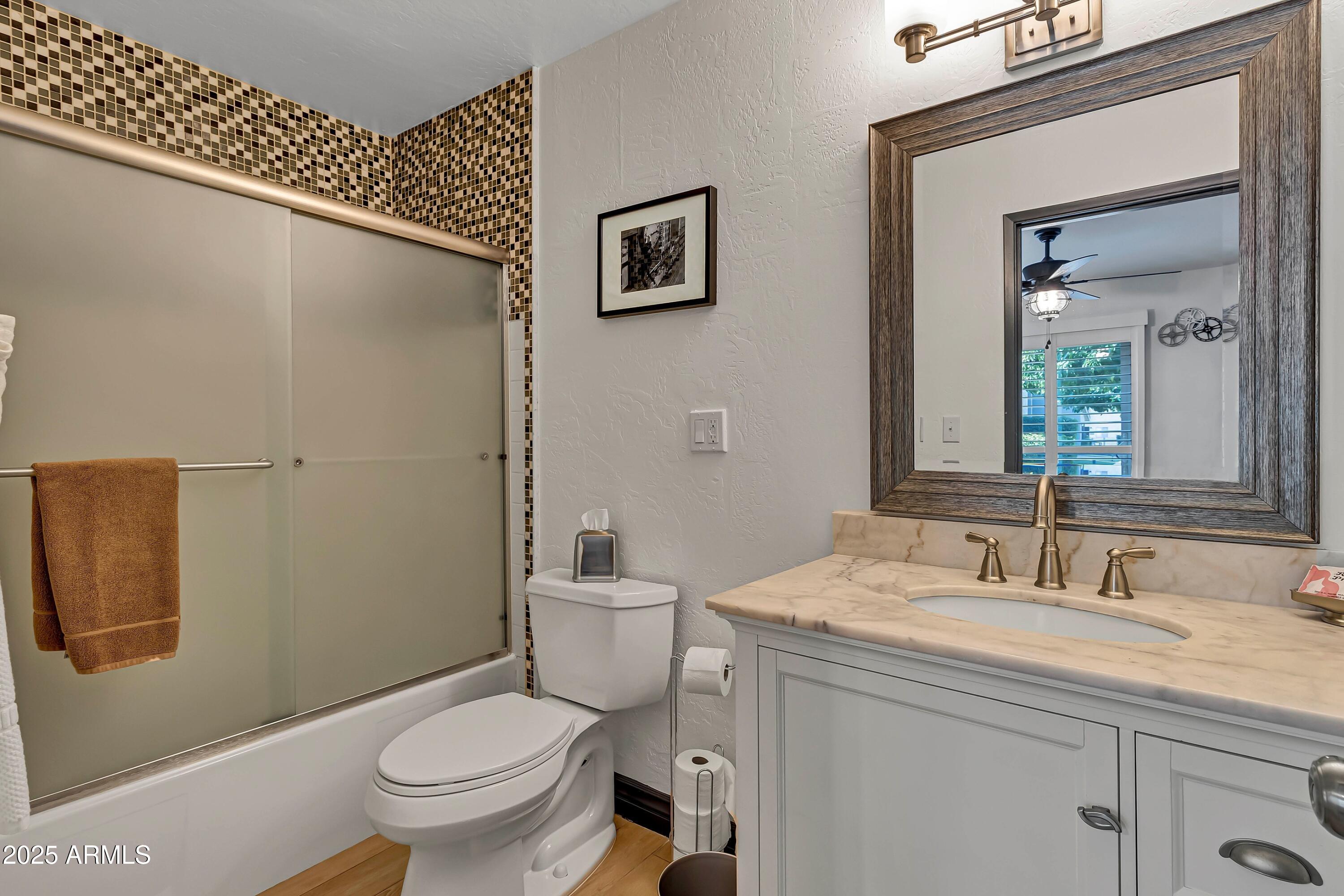 4600 N 68TH Street, 319