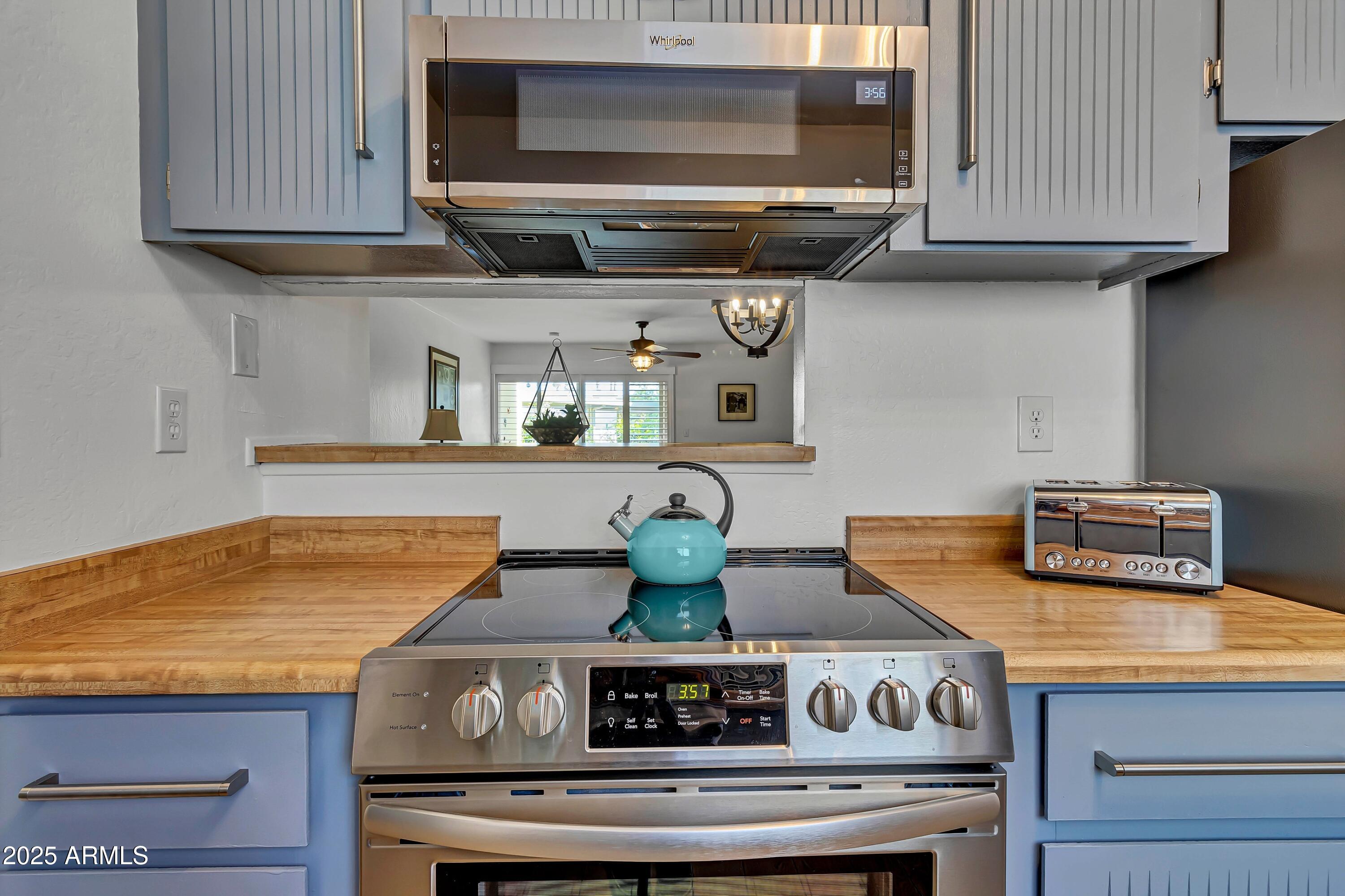 4600 N 68TH Street, 319