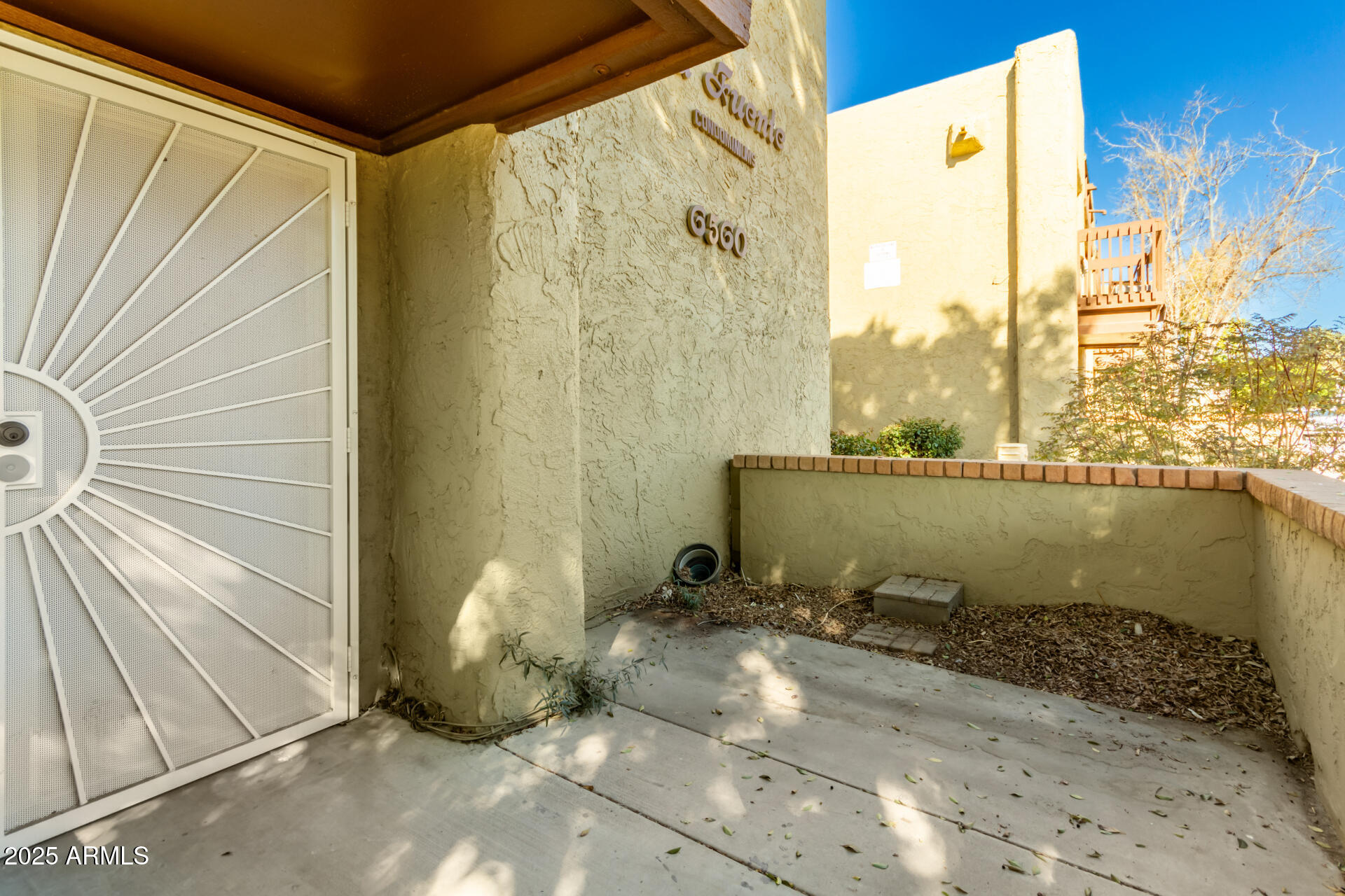 1701 W Tuckey Lane, 134