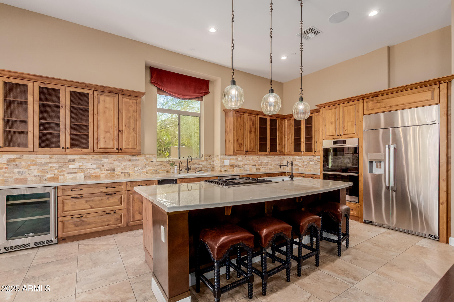 37267 NE Greythorn Circle